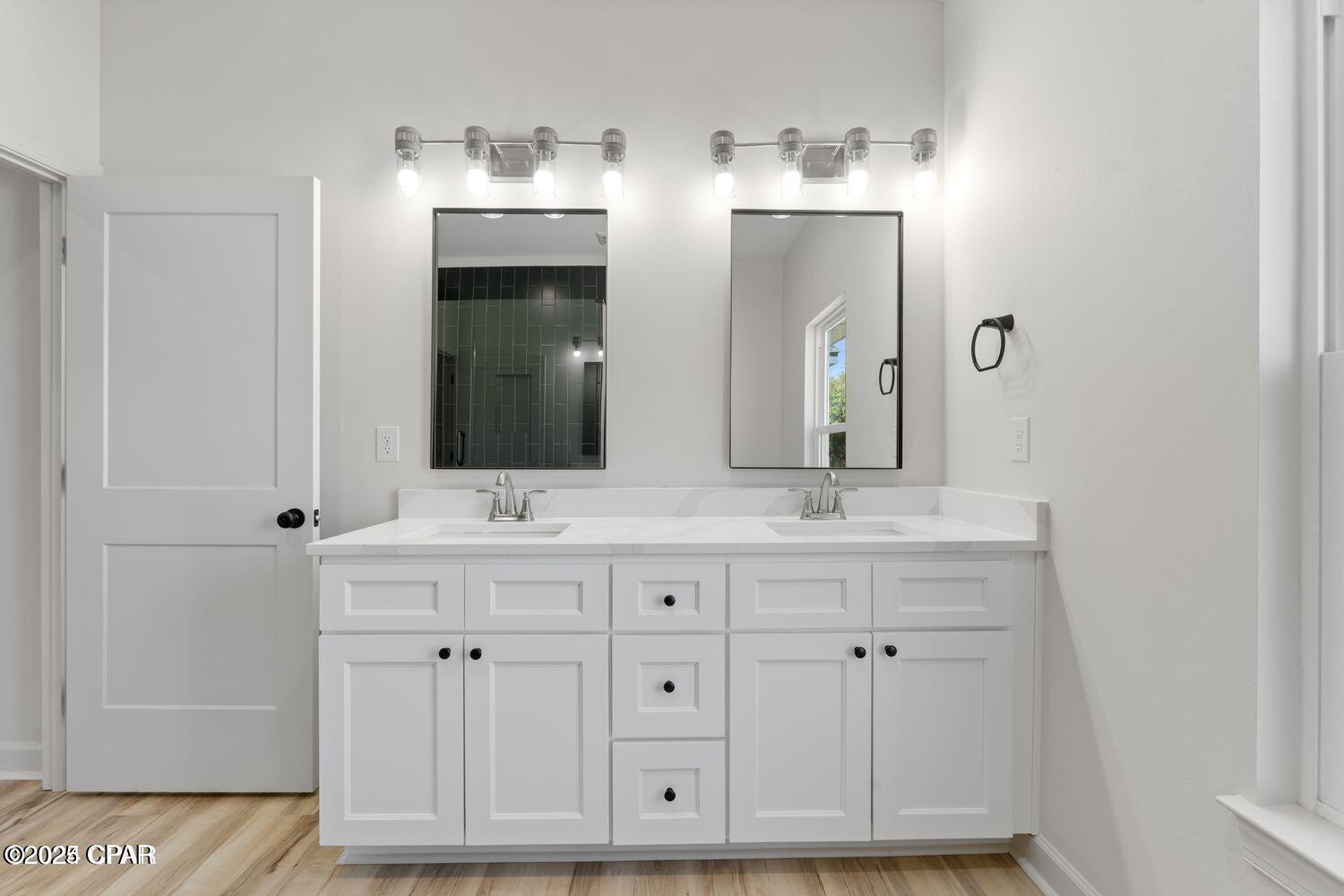 Image 17 For 1000 4th Street