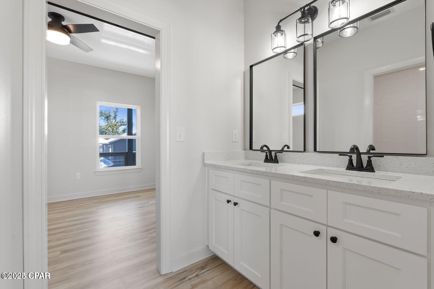 Image 22 For 1000 4th Street