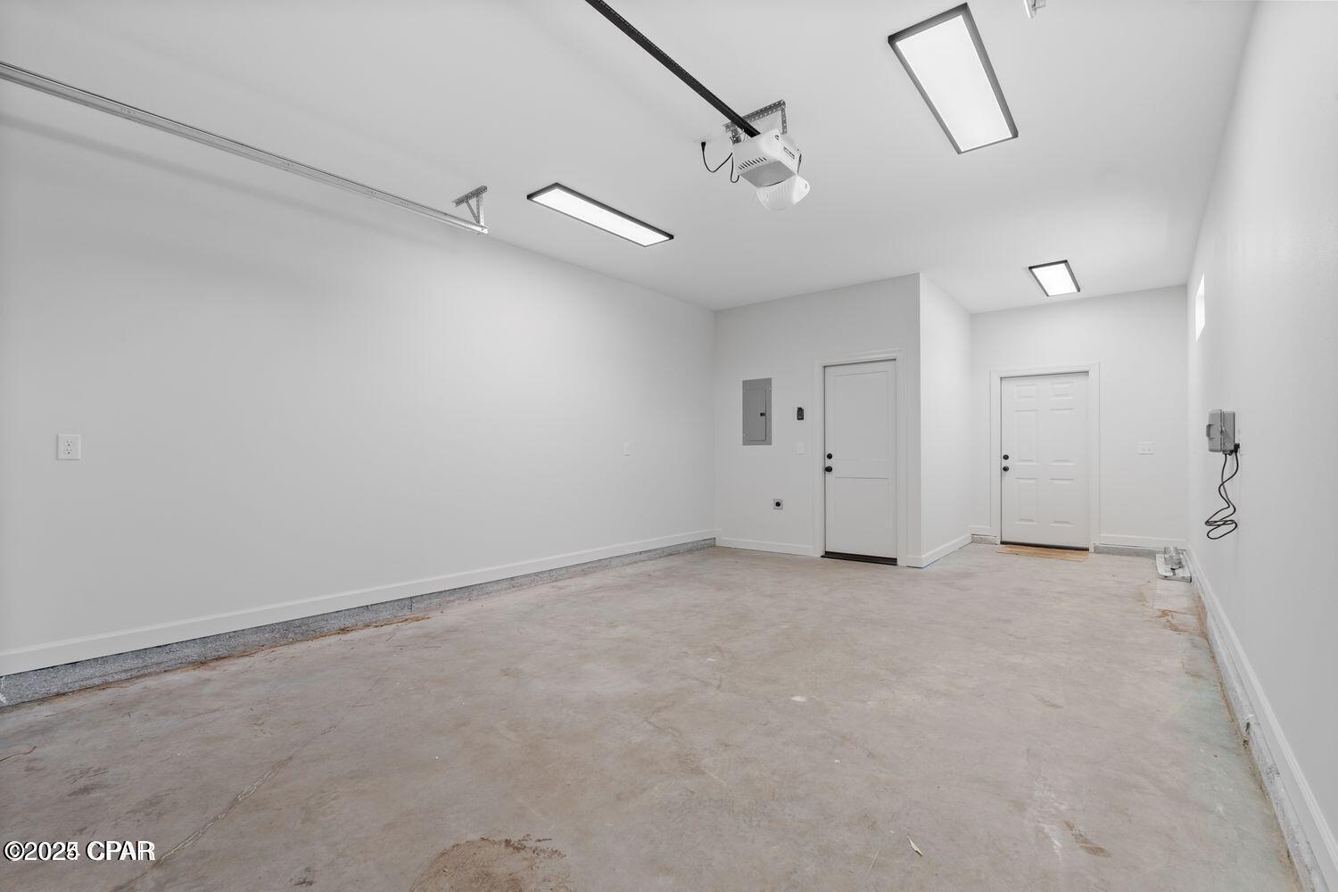 Image 24 For 1000 4th Street