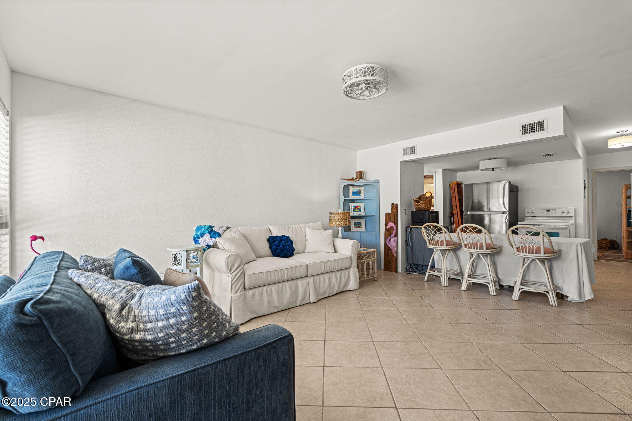 Image 7 For 6909 Lagoon Drive F3