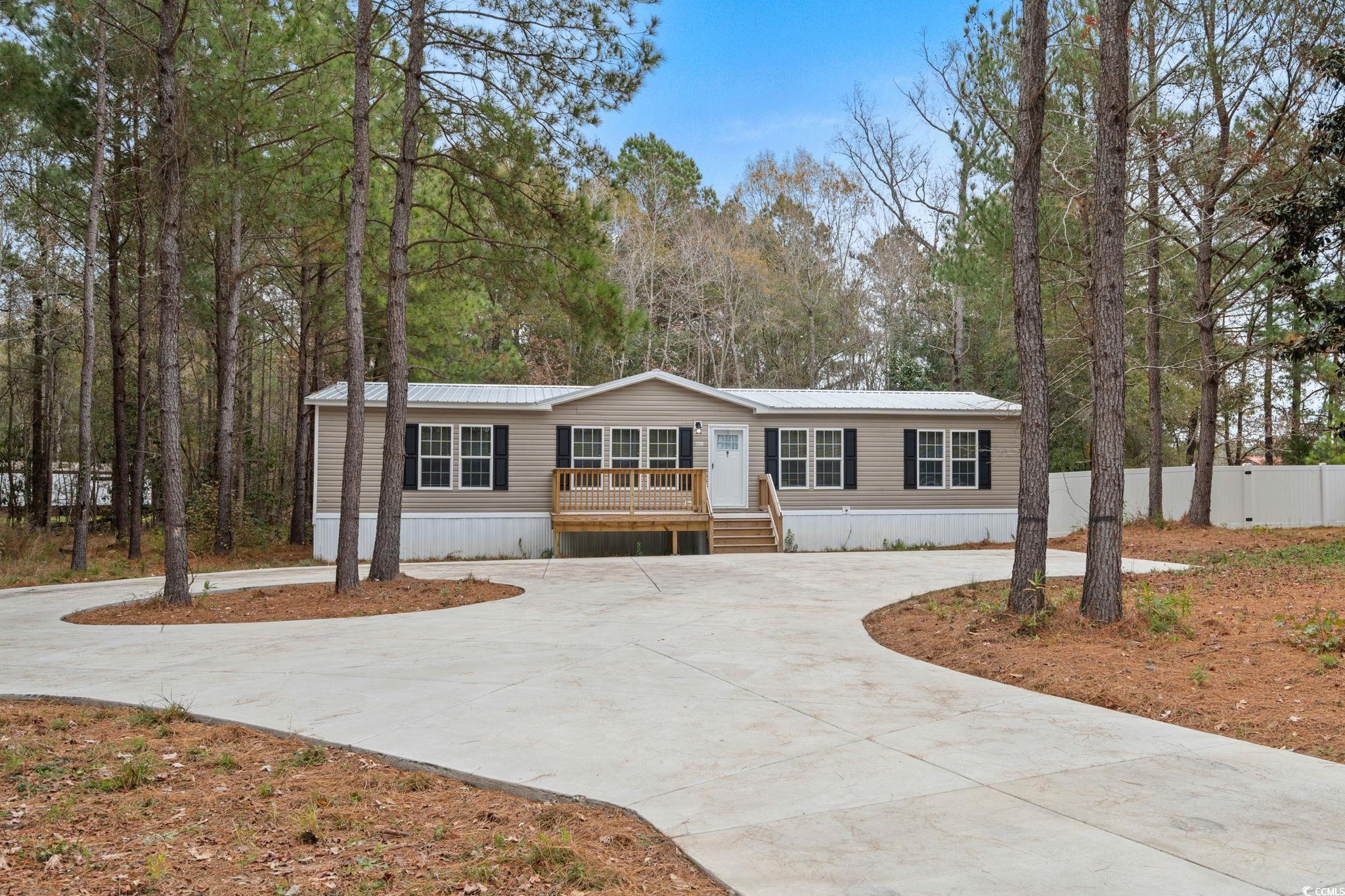 1296 Singing Pines Dr. Conway, SC 29527
