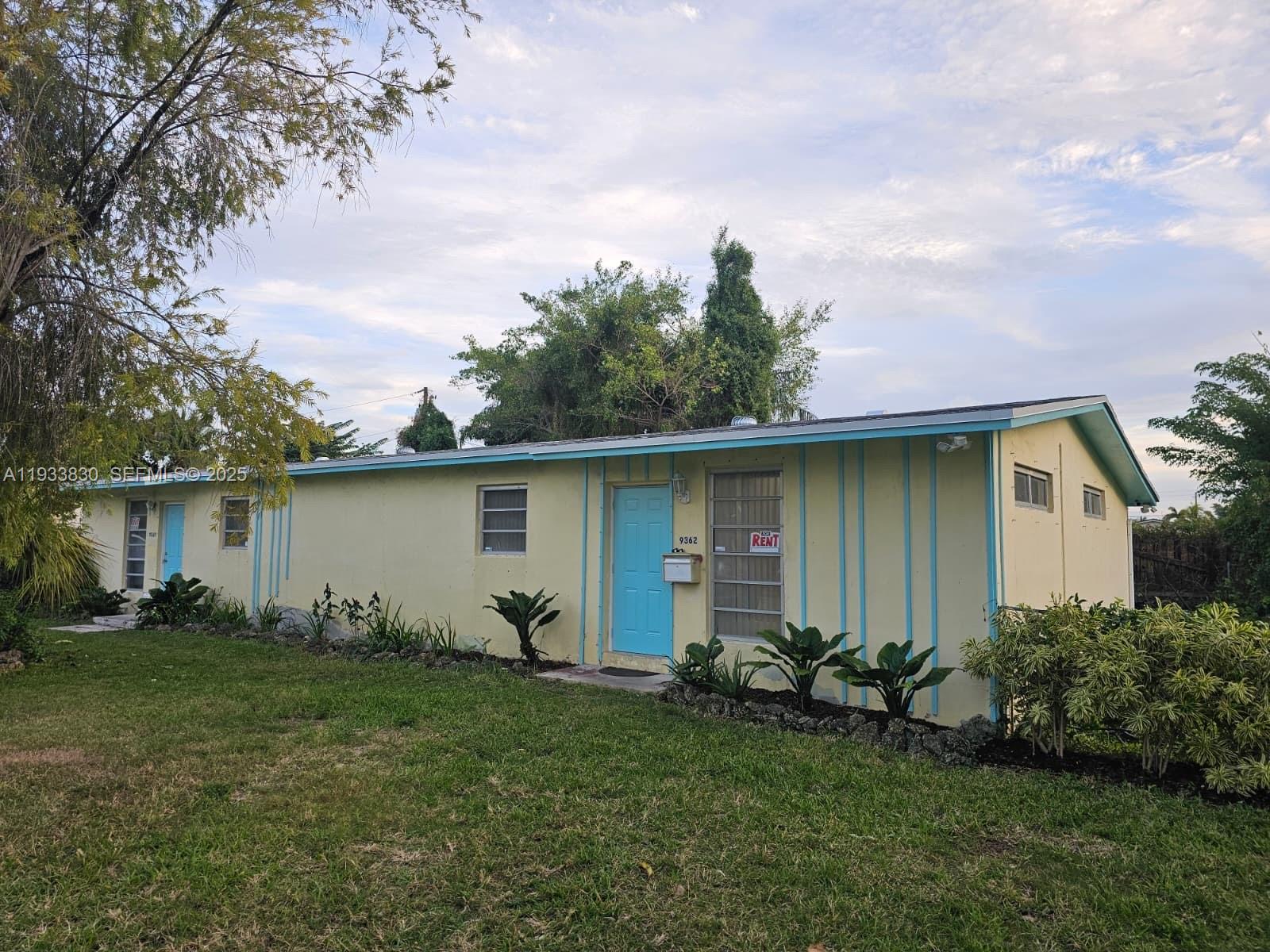 Come experience the best that Palmetto Bay has to offer! Walking distance to a Lincoln Marti Elementary school and Christ Fellowship. There is no HOA. Quick approvals for the 2/1 in a duplex with a large yard and patio!New outside and interior paint, new light fixtures, new roof and updated landscaping! Stainless Steel Appliances, New kitchen and granite countertop, Convection oven and flat stovetop, microwave, and a double oven. Washer and Dryer, new tiles throughout home. Updated kitchen and bathrooms. This unit has a washer and dryer. A Samsung 57" TV is wall-mounted ready for your use!