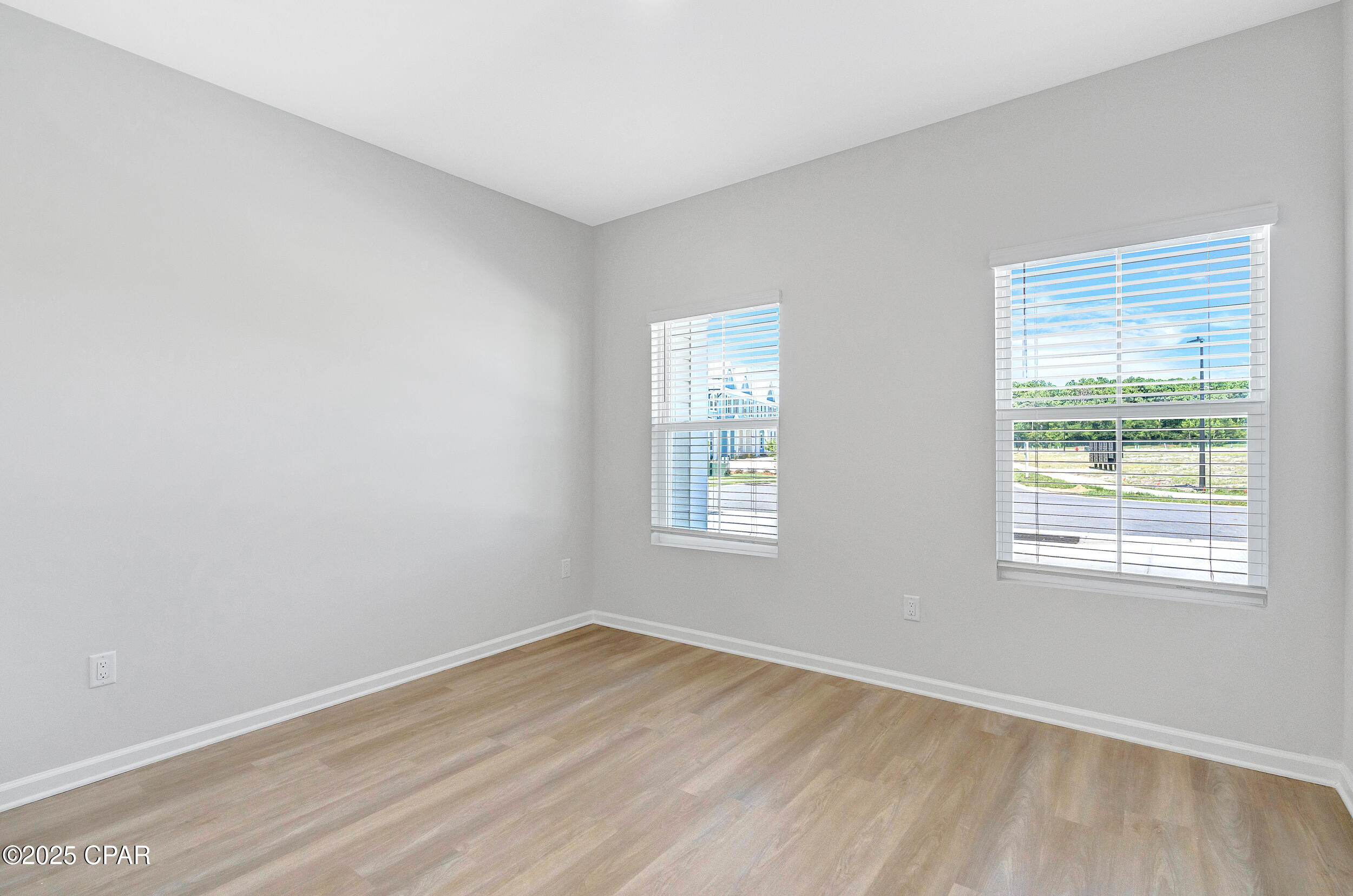 Image 4 For 7665 Lumen Lane 2