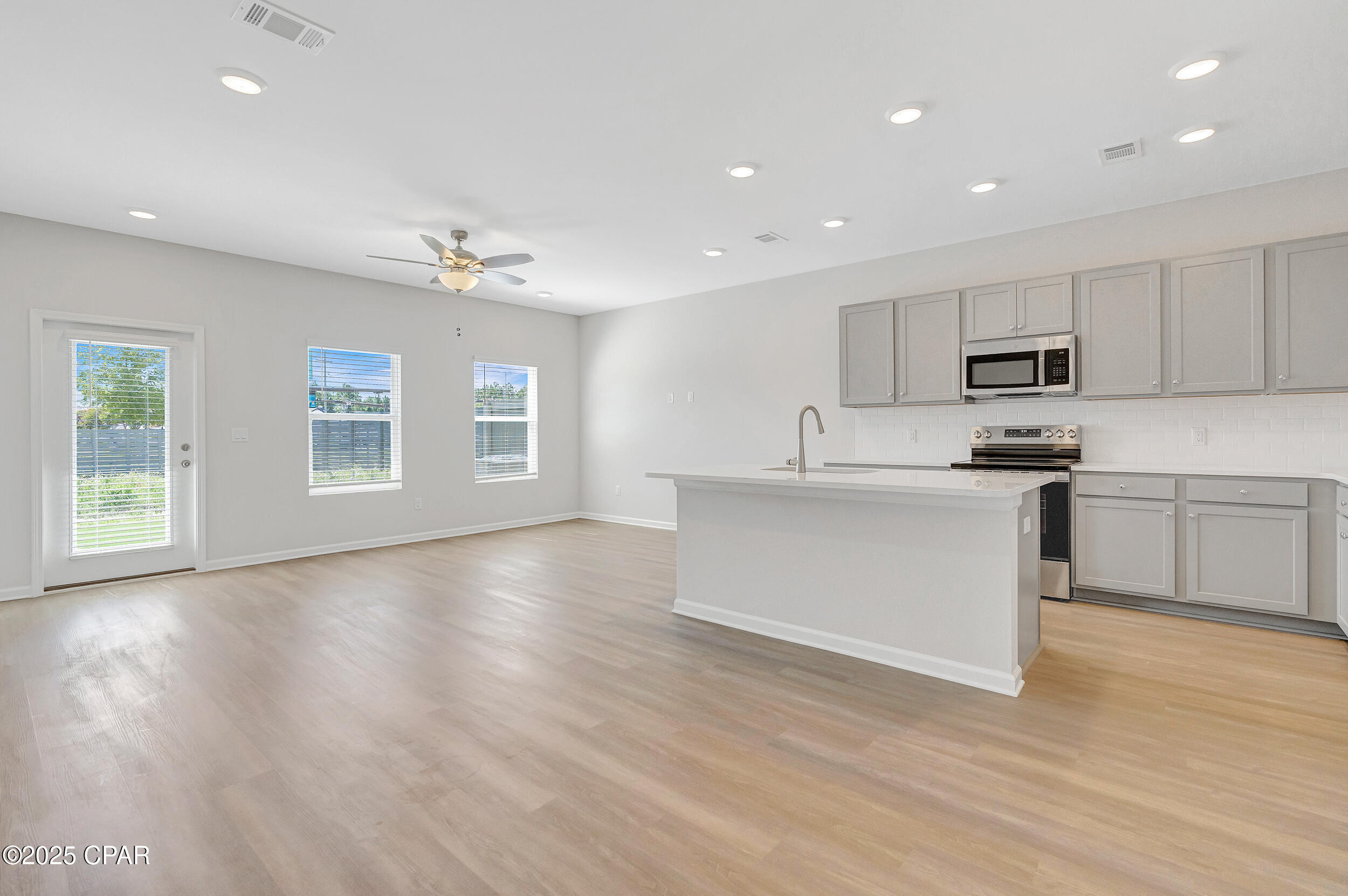 Image 5 For 7665 Lumen Lane 2