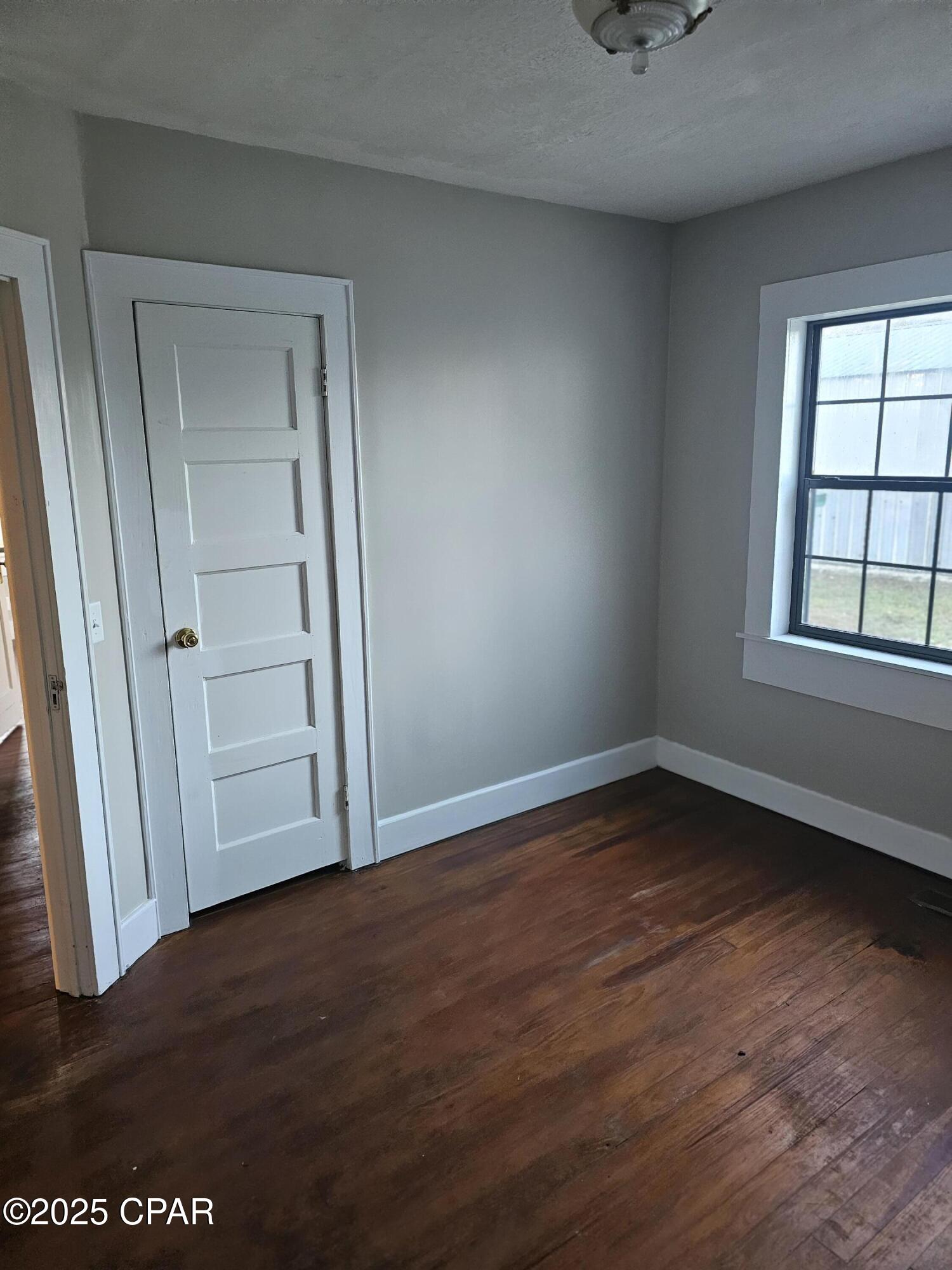 Image 12 For 768 Main Street