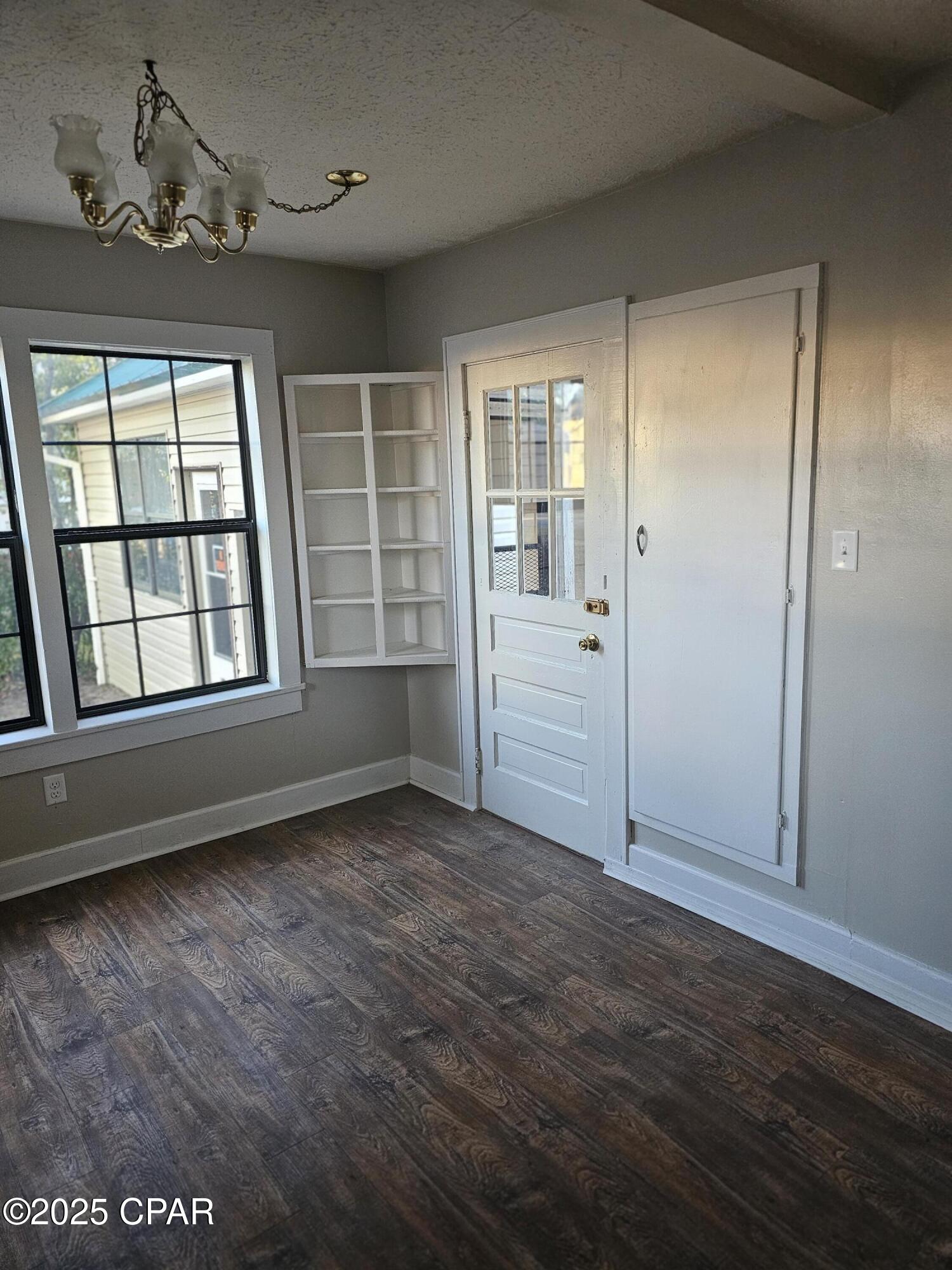 Image 23 For 768 Main Street