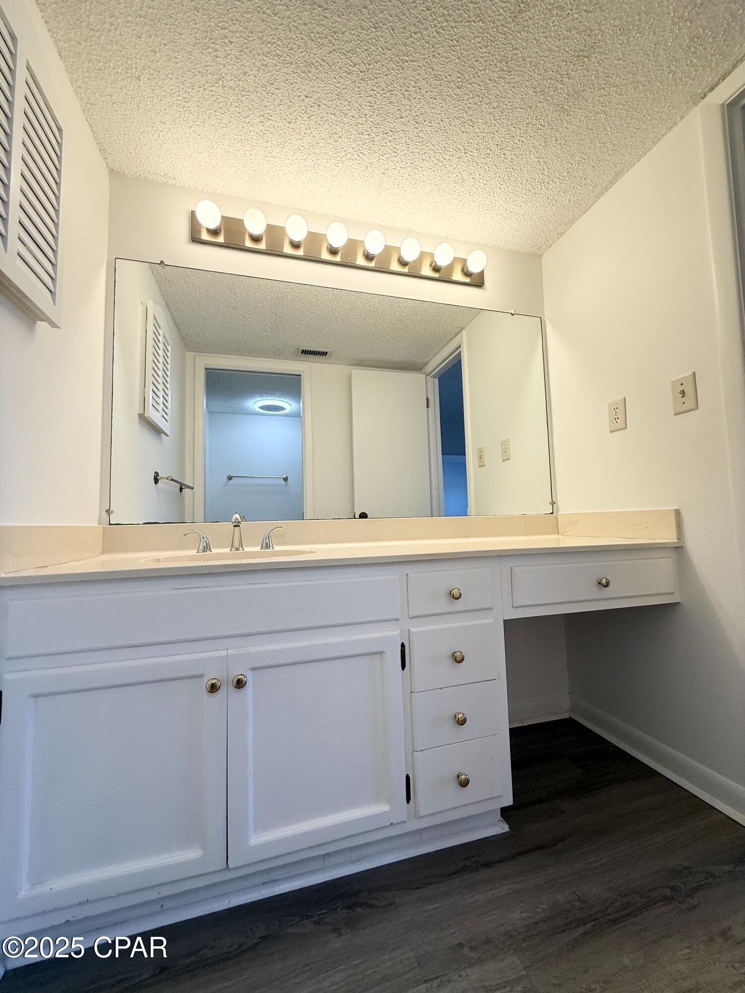 Image 26 For 112 Fairway Boulevard 105