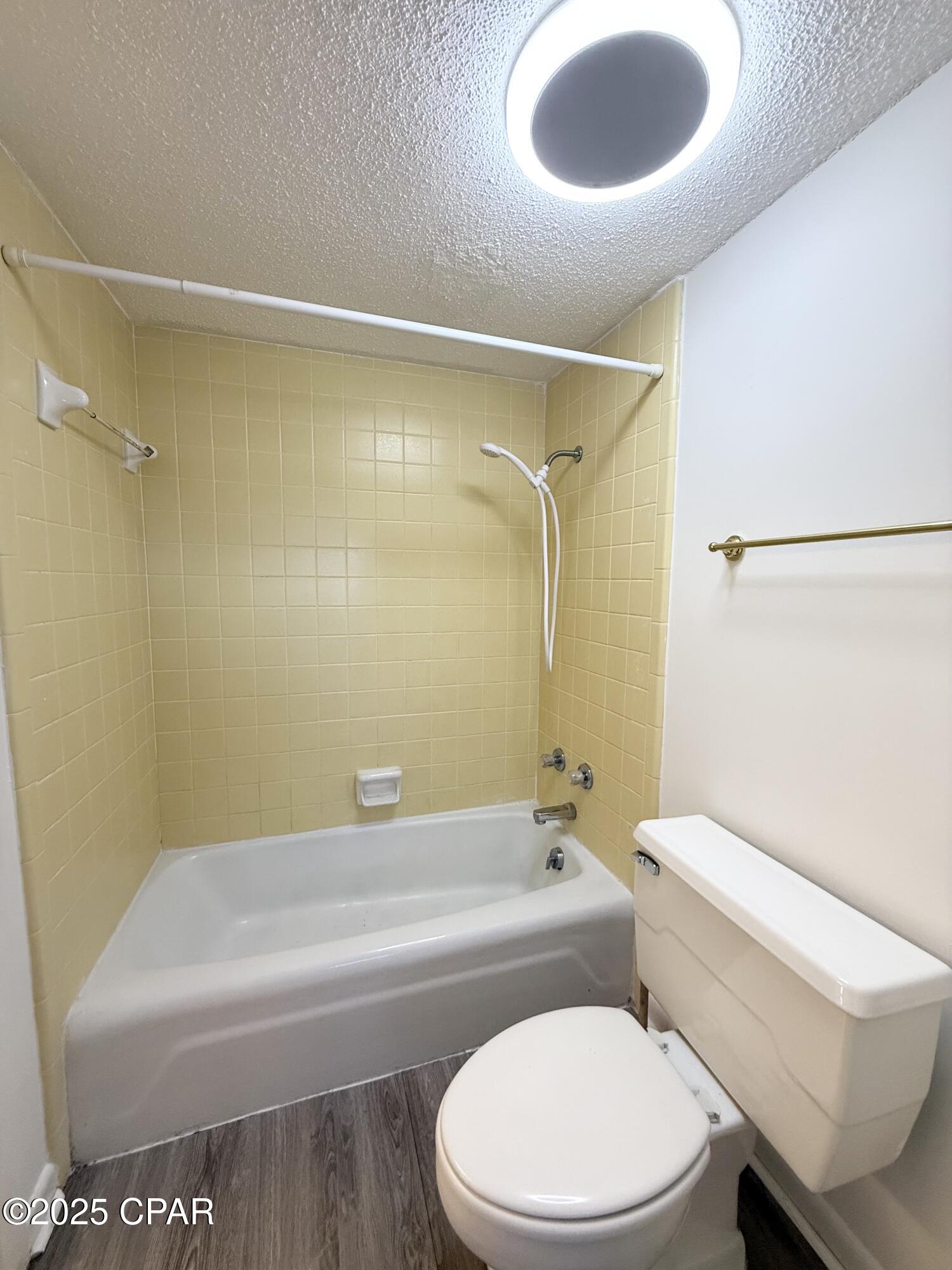 Image 28 For 112 Fairway Boulevard 105