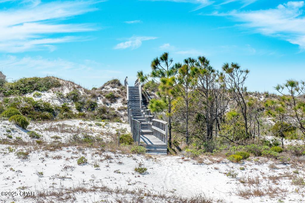 Image 13 For 135 Hemmingway Circle