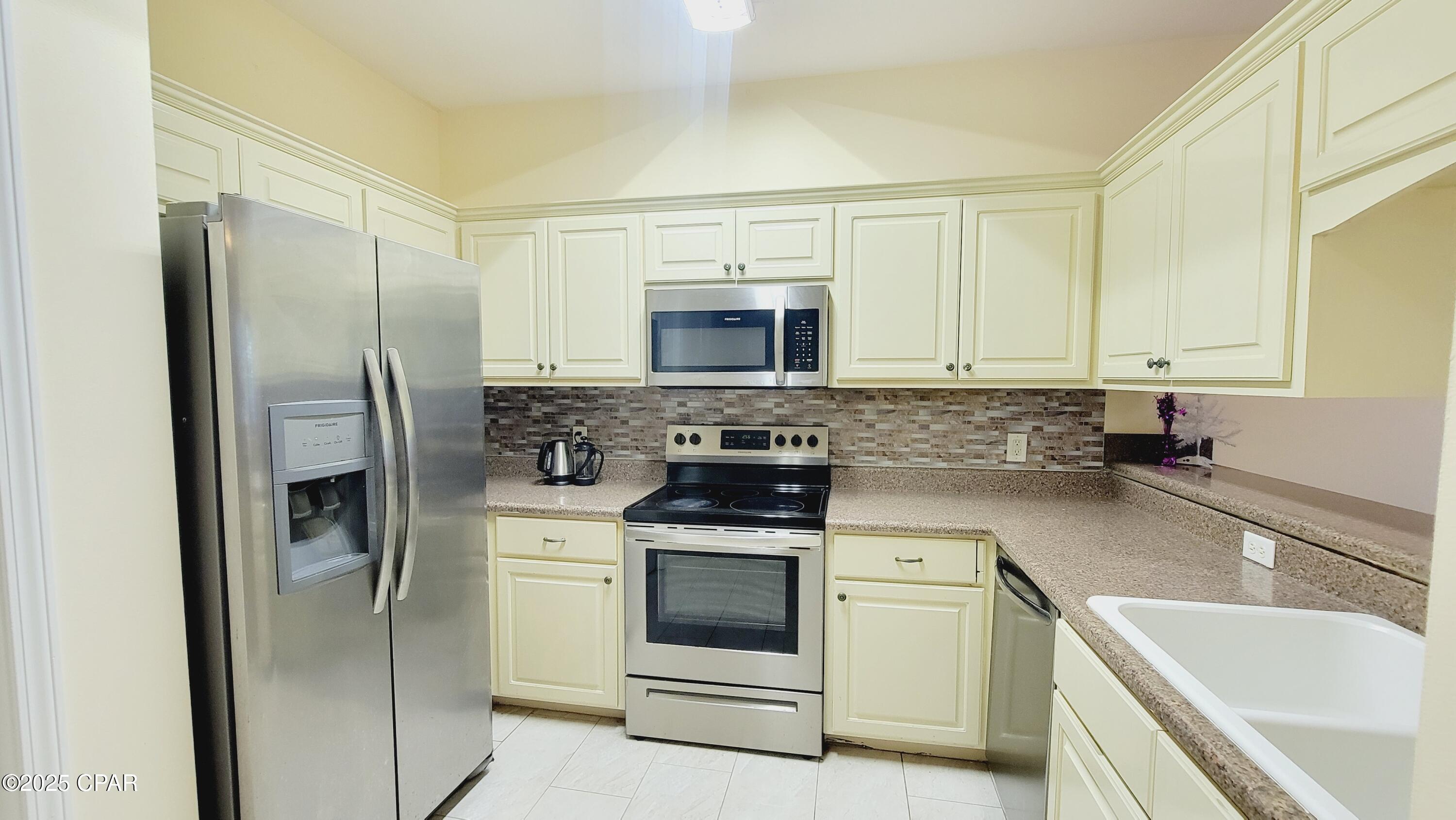 Image 2 For 1866 Annabellas Drive