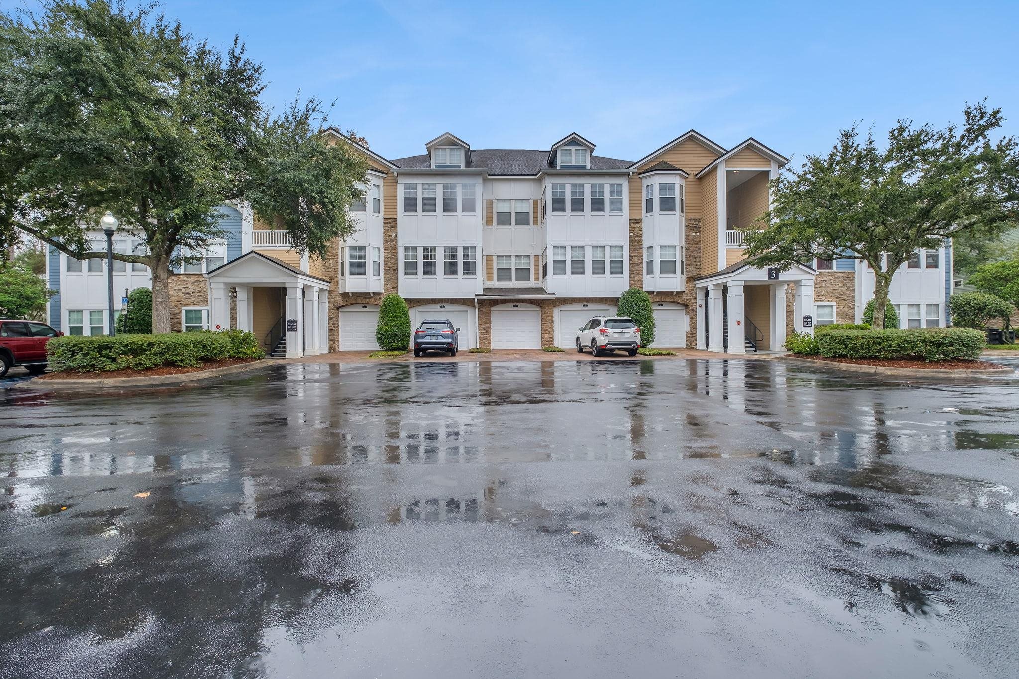 2801  CHANCELLORSVILLE Drive 333 & 3B, Tallahassee, FL, 