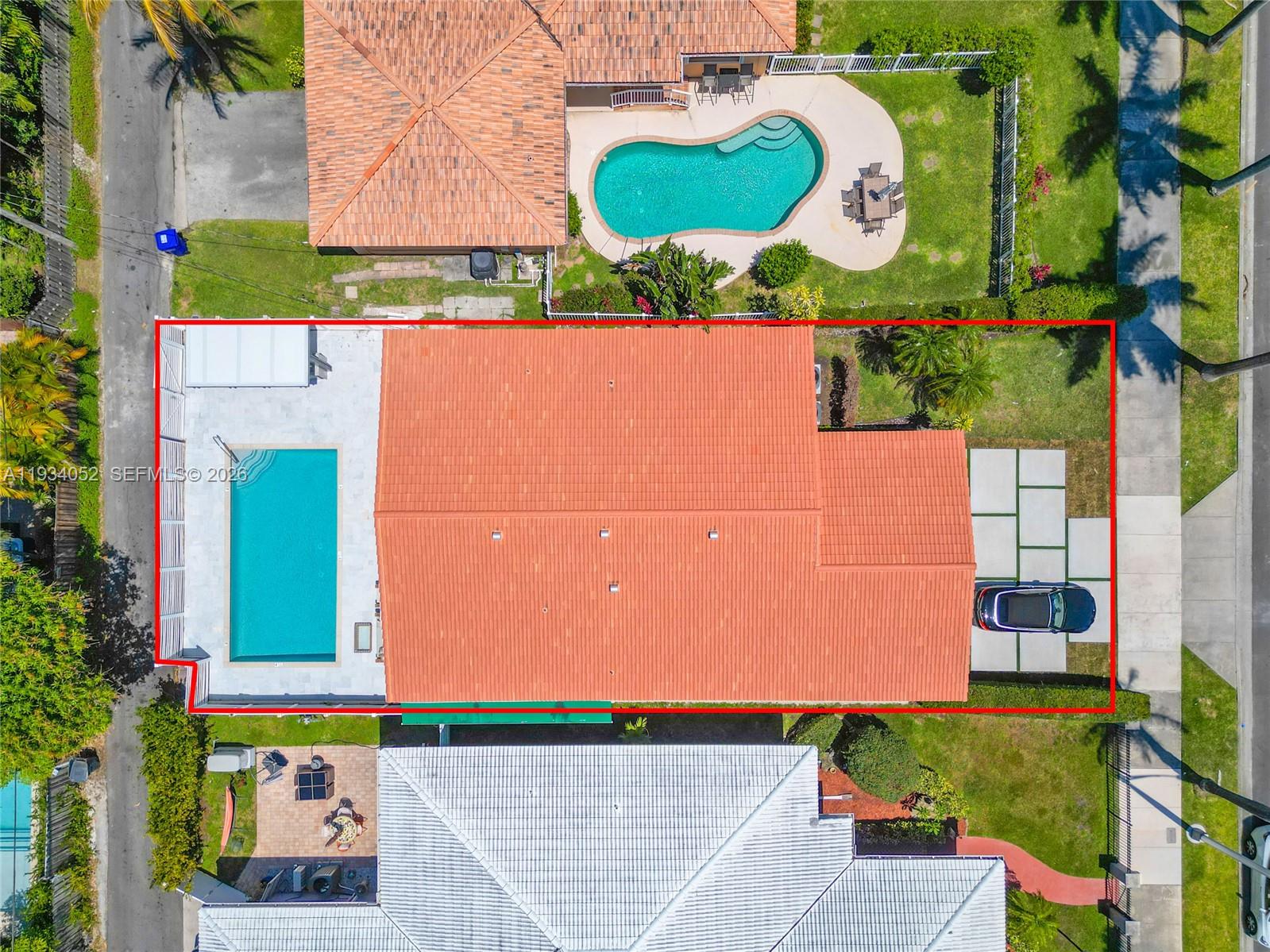 Hollywood Lakes Section