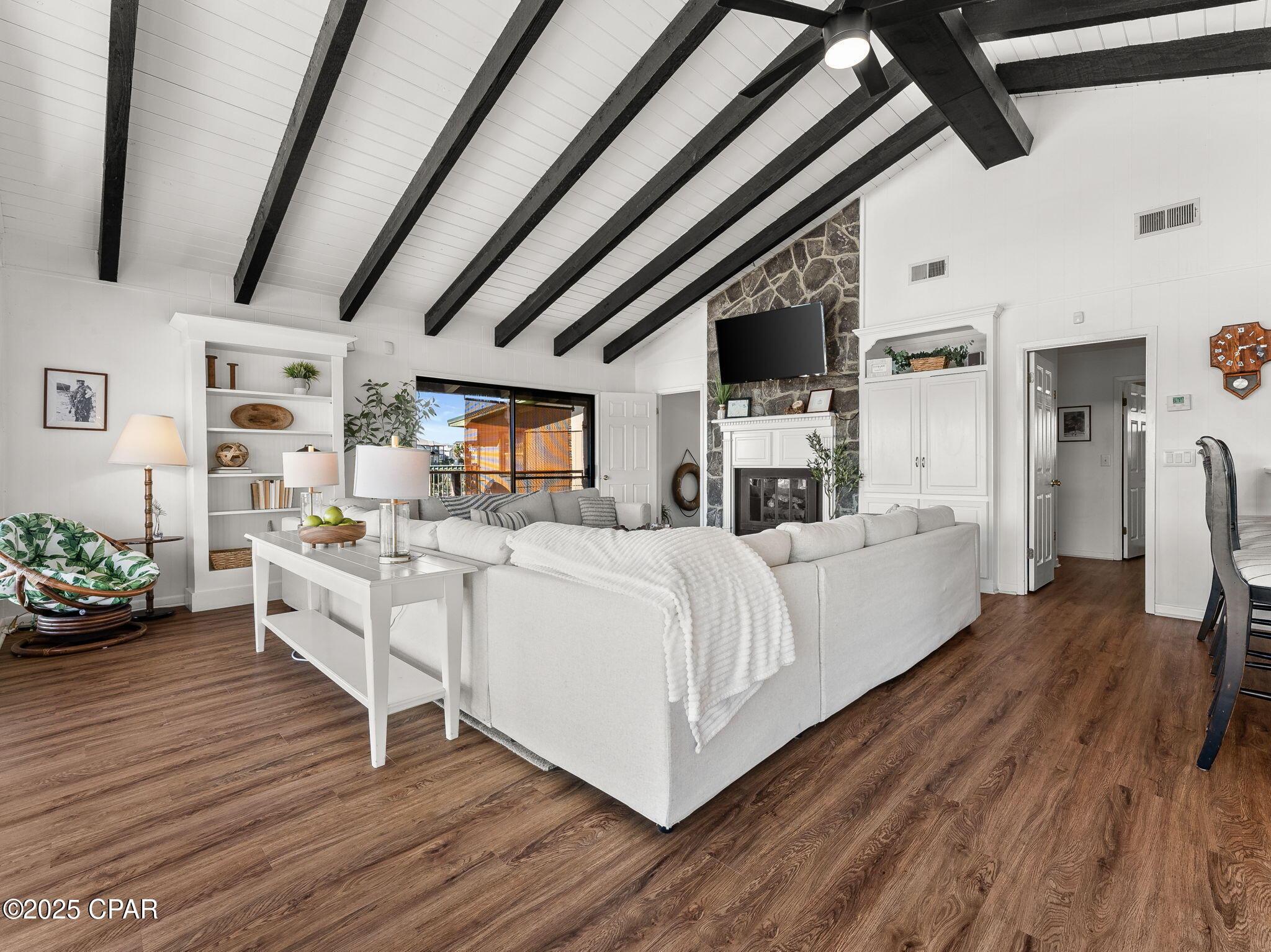 Image 6 For 111 Charles Claude Circle