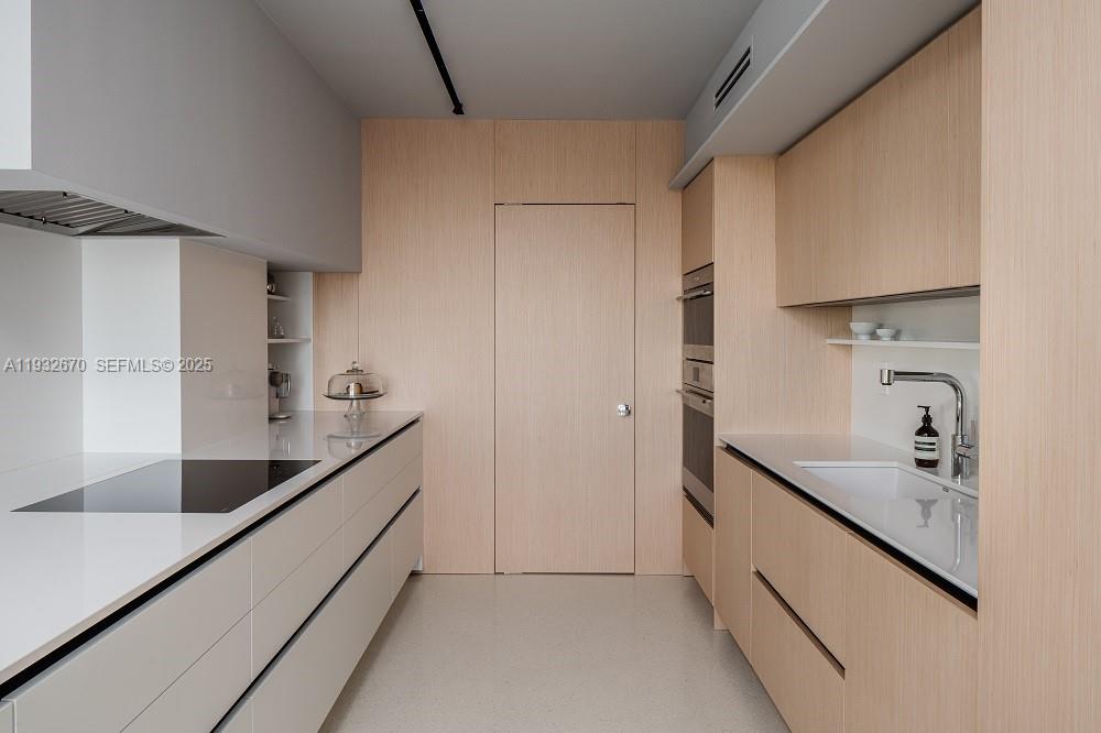 16 Island Ave #6E, Miami Beach FL 33139