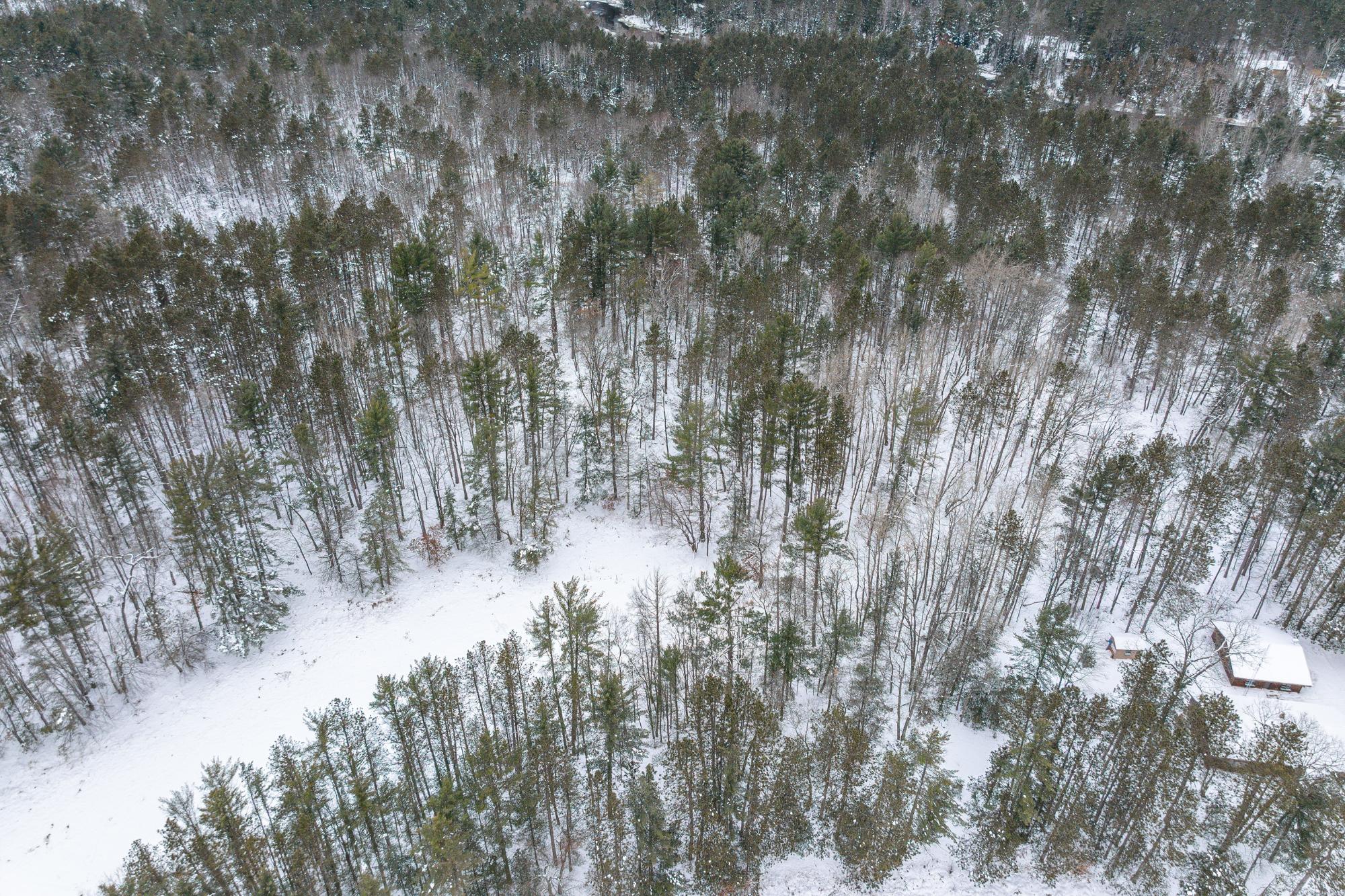 Undocumented Lake Property ON River Rd Photo 11