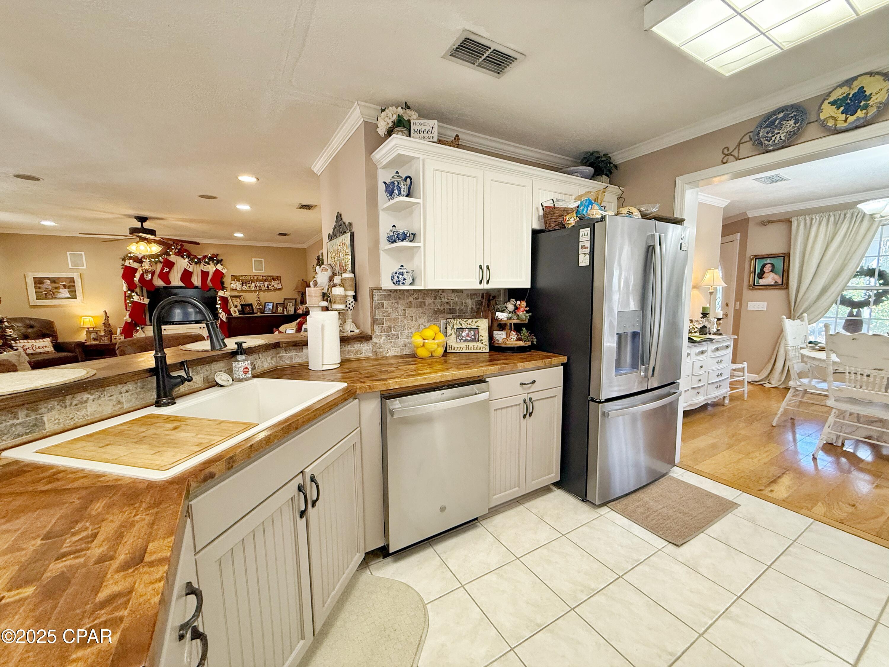 Image 13 For 3243 5th Street