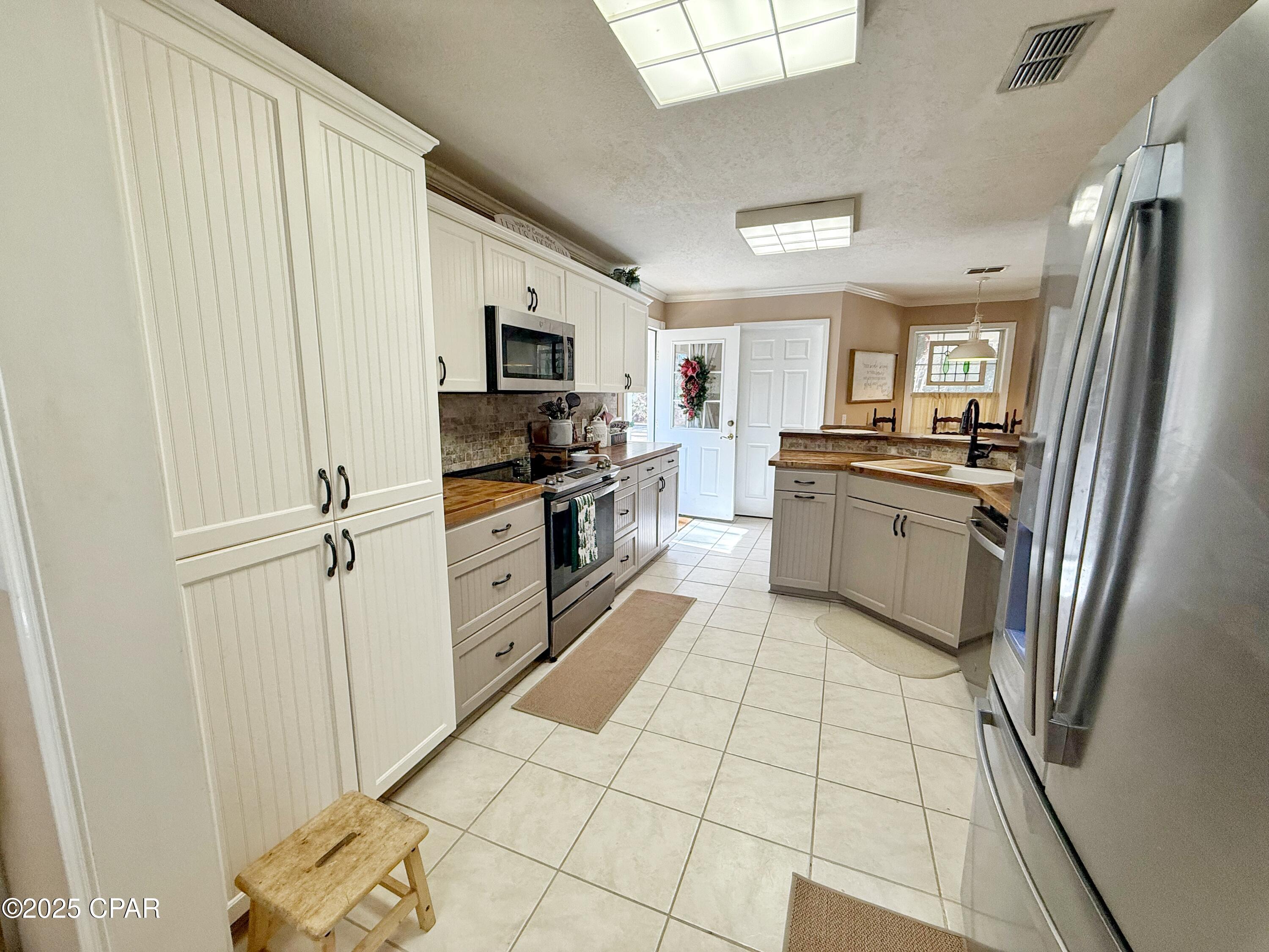 Image 16 For 3243 5th Street