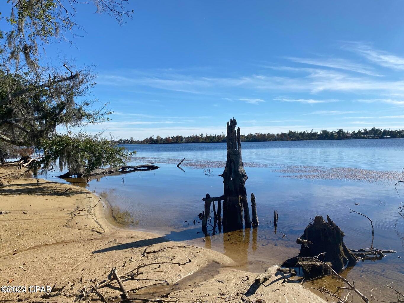 Image 11 For 4714 Bay Head Road