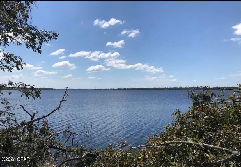 Image 3 For 4714 Bay Head Road