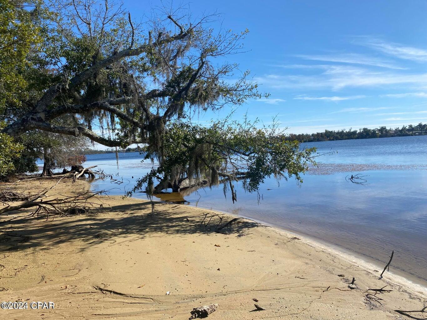 Image 7 For 4714 Bay Head Road