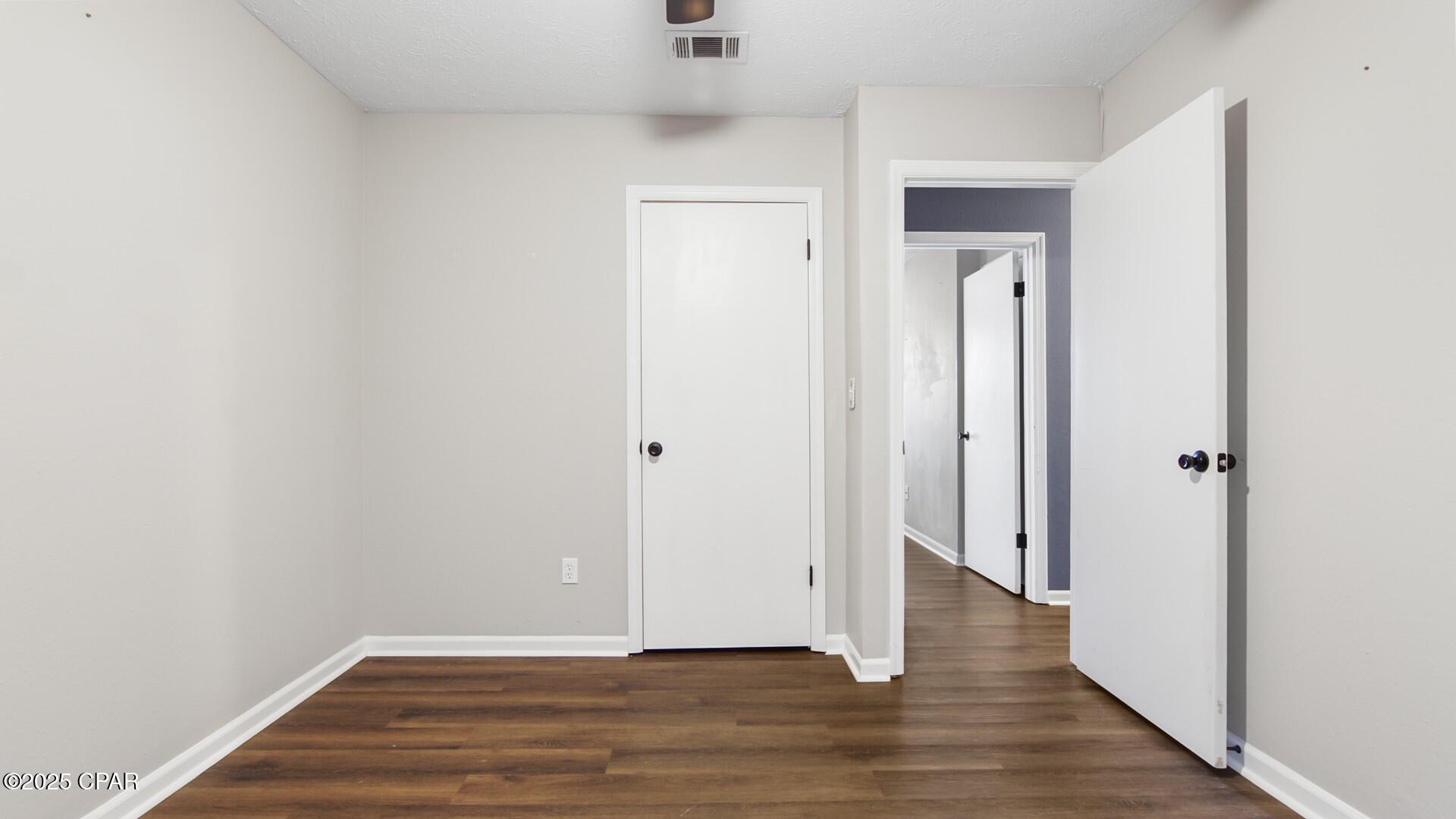 Image 22 For 3728 Greentree Place