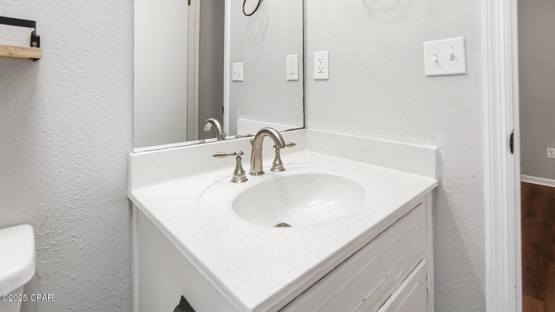 Image 27 For 3728 Greentree Place