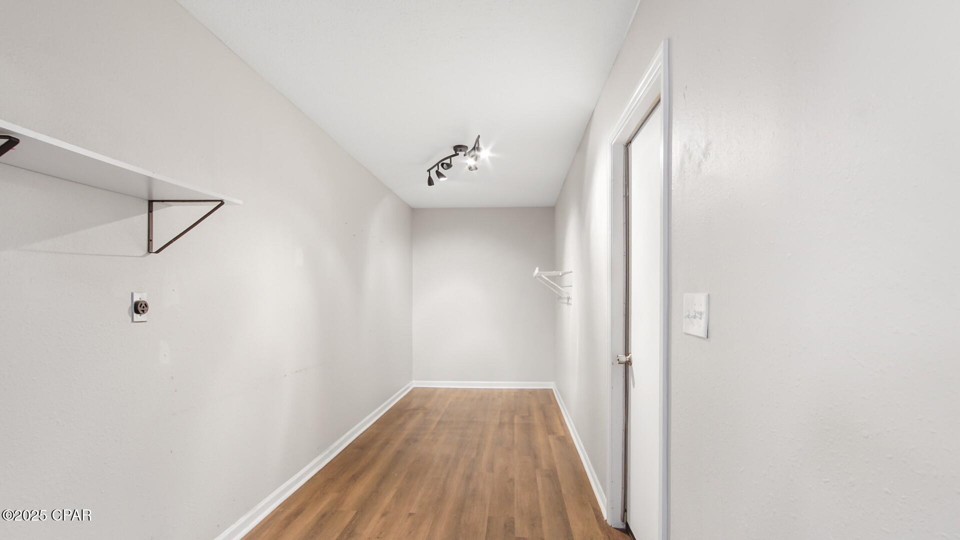 Image 9 For 3728 Greentree Place