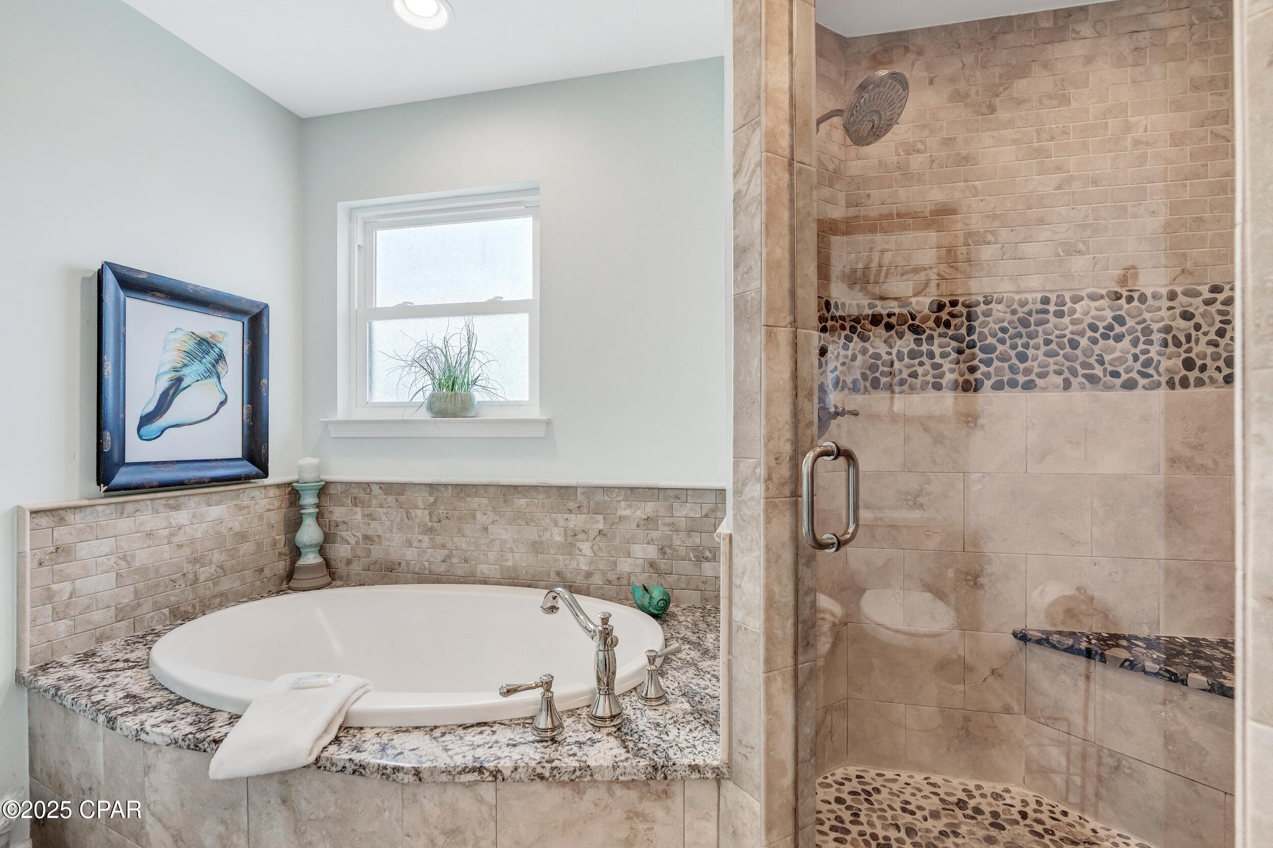 Image 28 For 17806 Front Beach Road