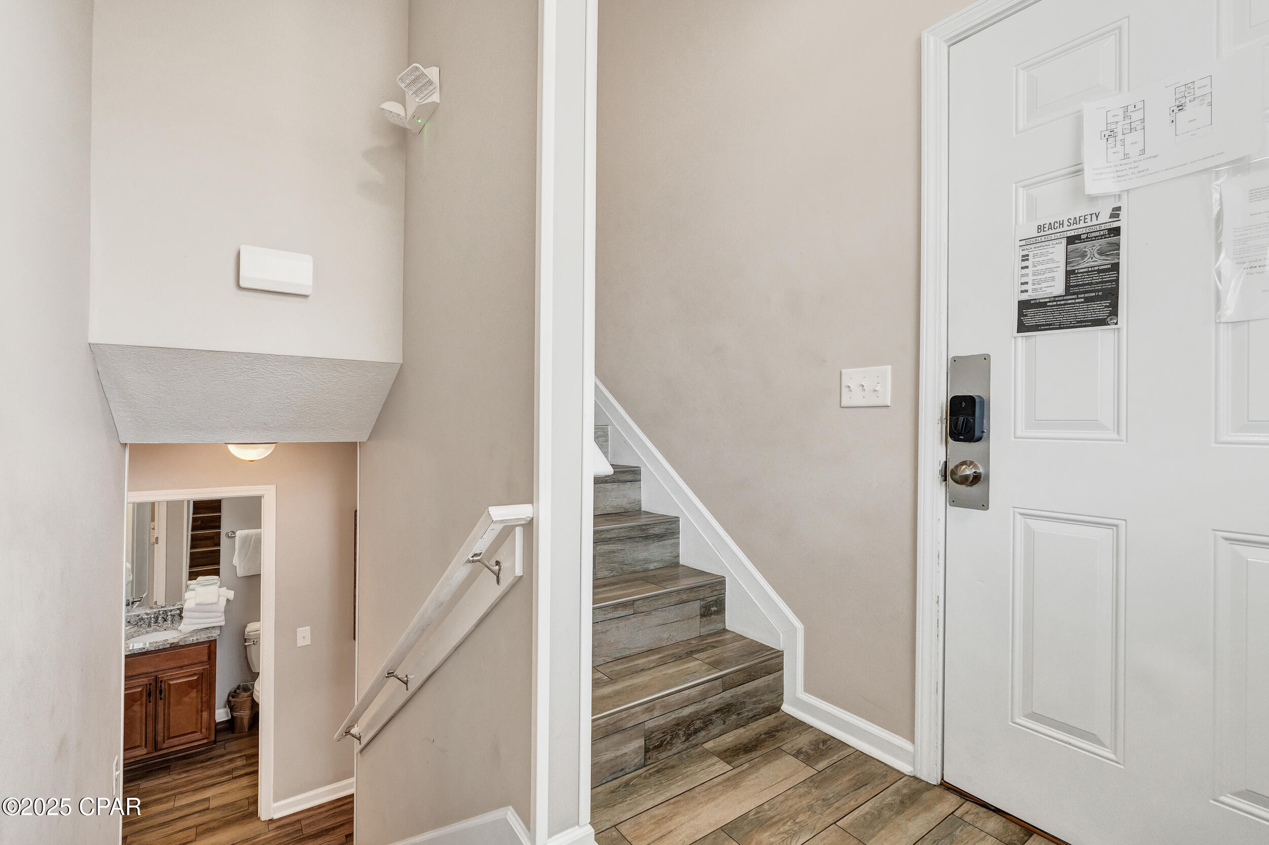 Image 32 For 17806 Front Beach Road