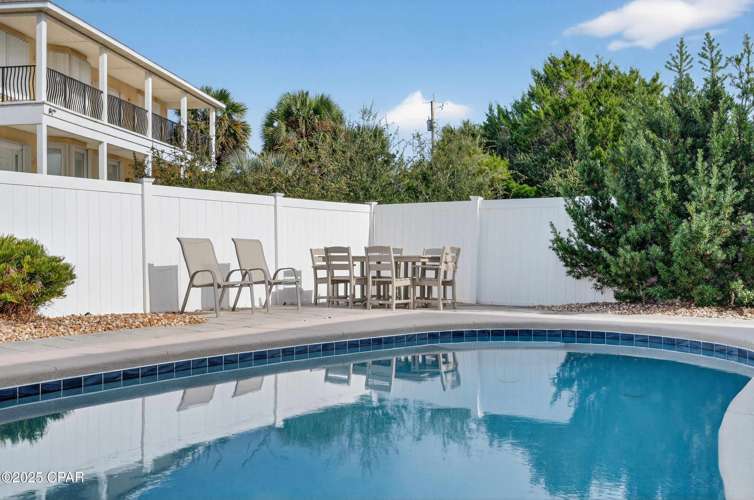 Image 49 For 17806 Front Beach Road