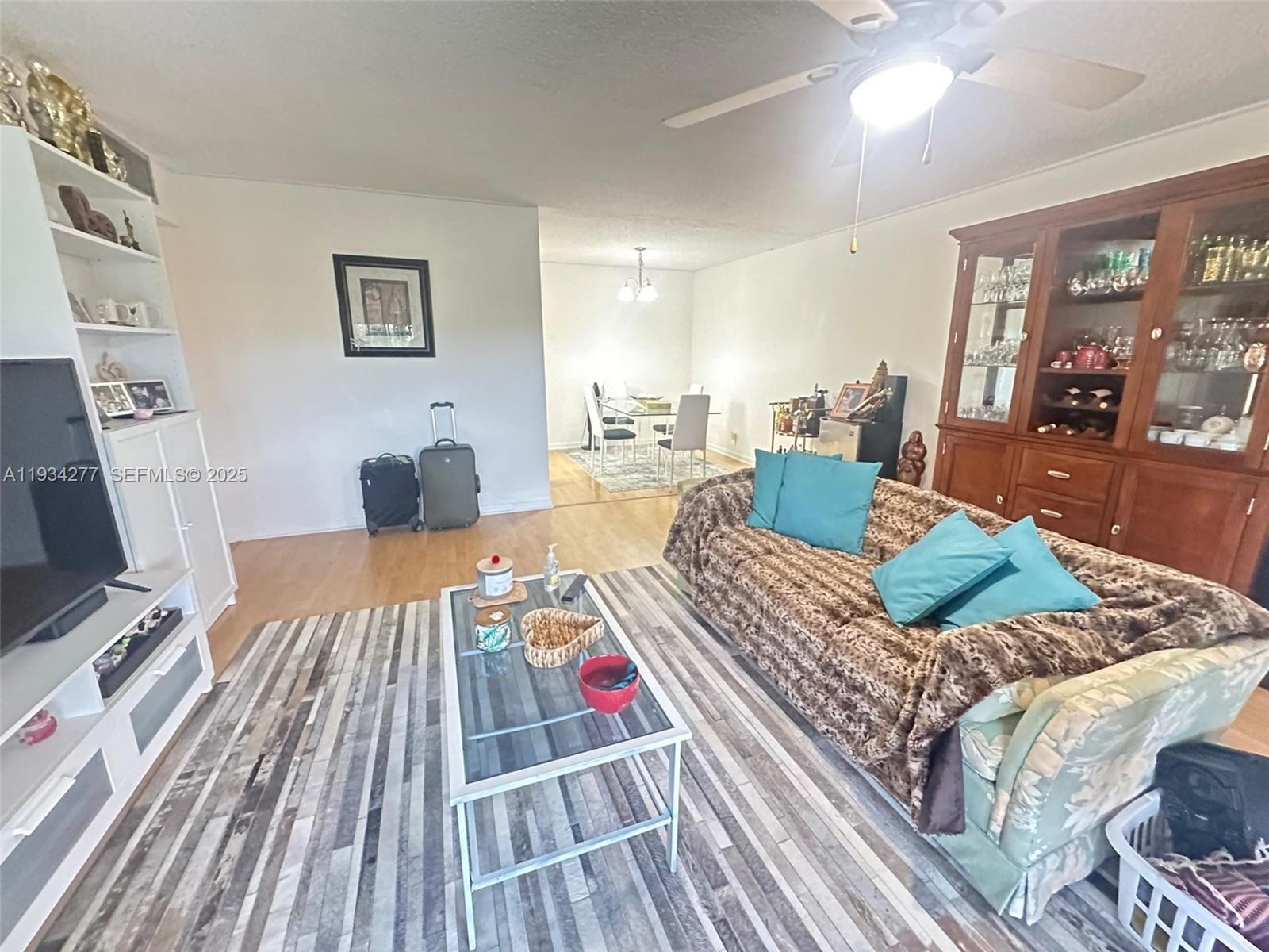 Condominium 1 Of Environ