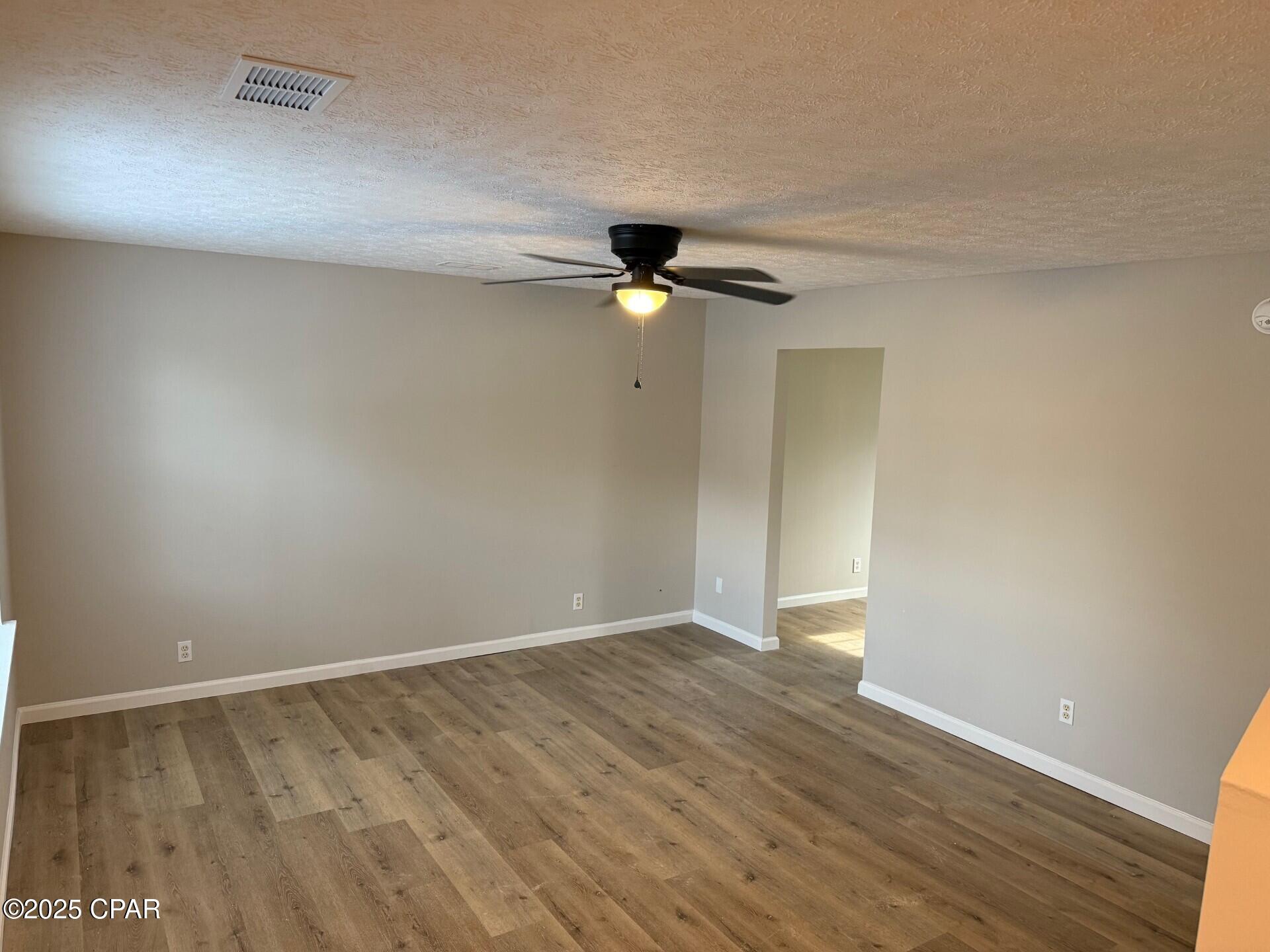 Image 2 For 101 Downing Street F