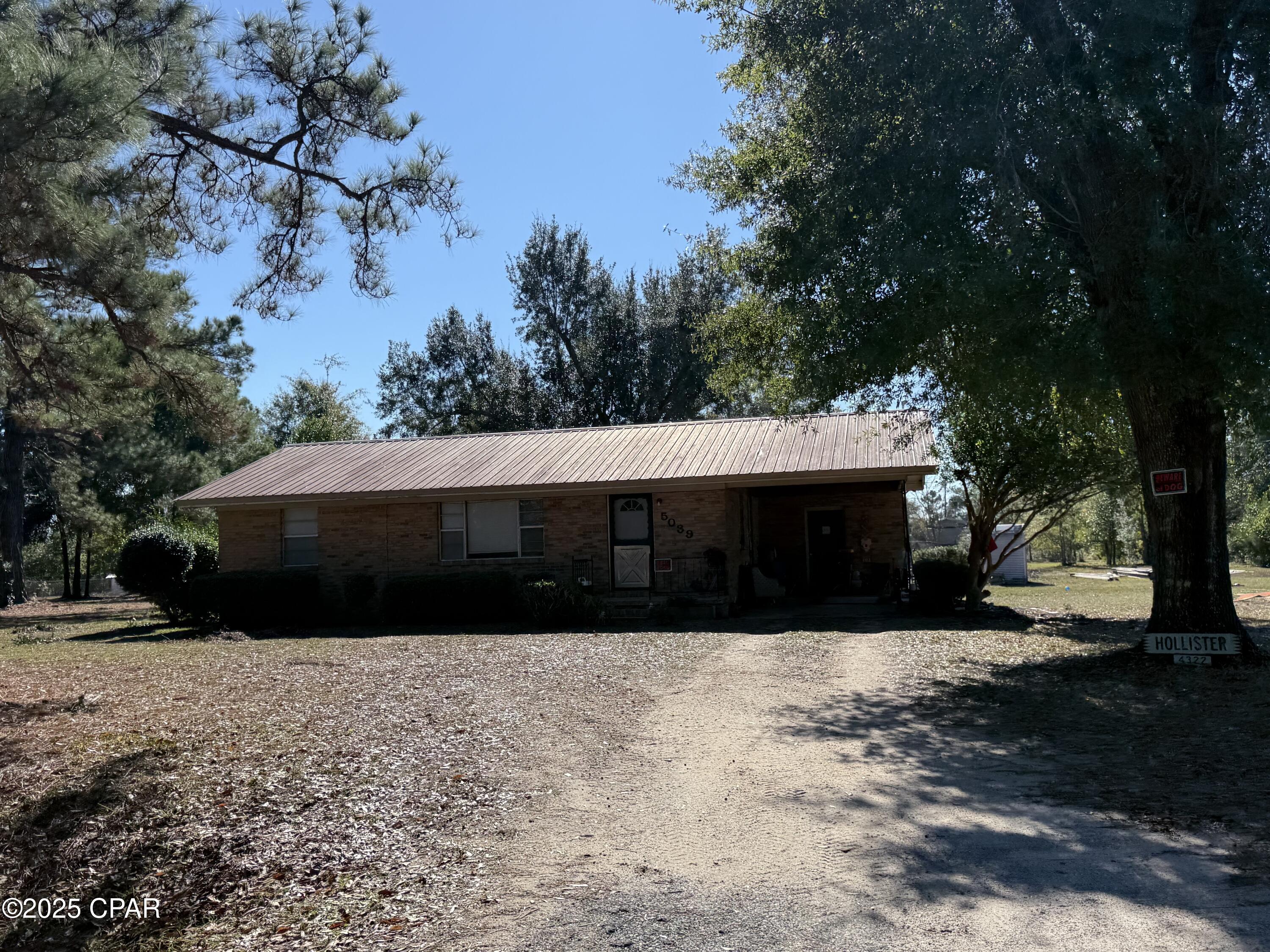 Image 2 For 2657 Randall Lane