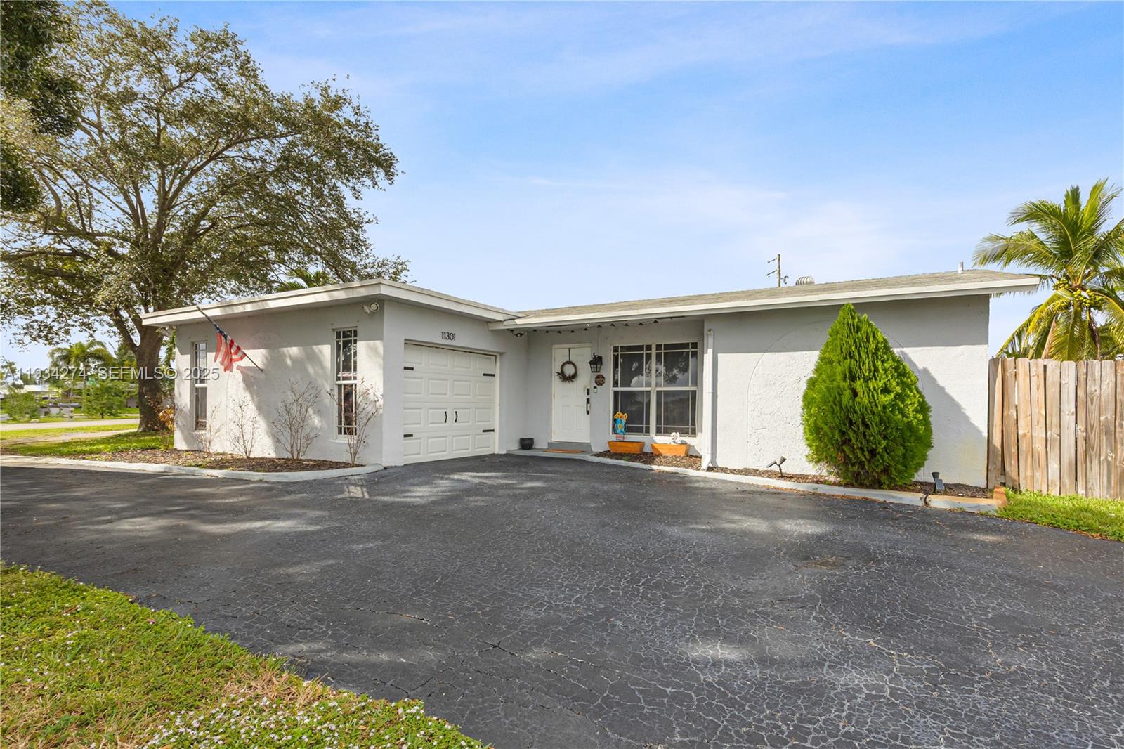 Sunrise Golf Village Sec