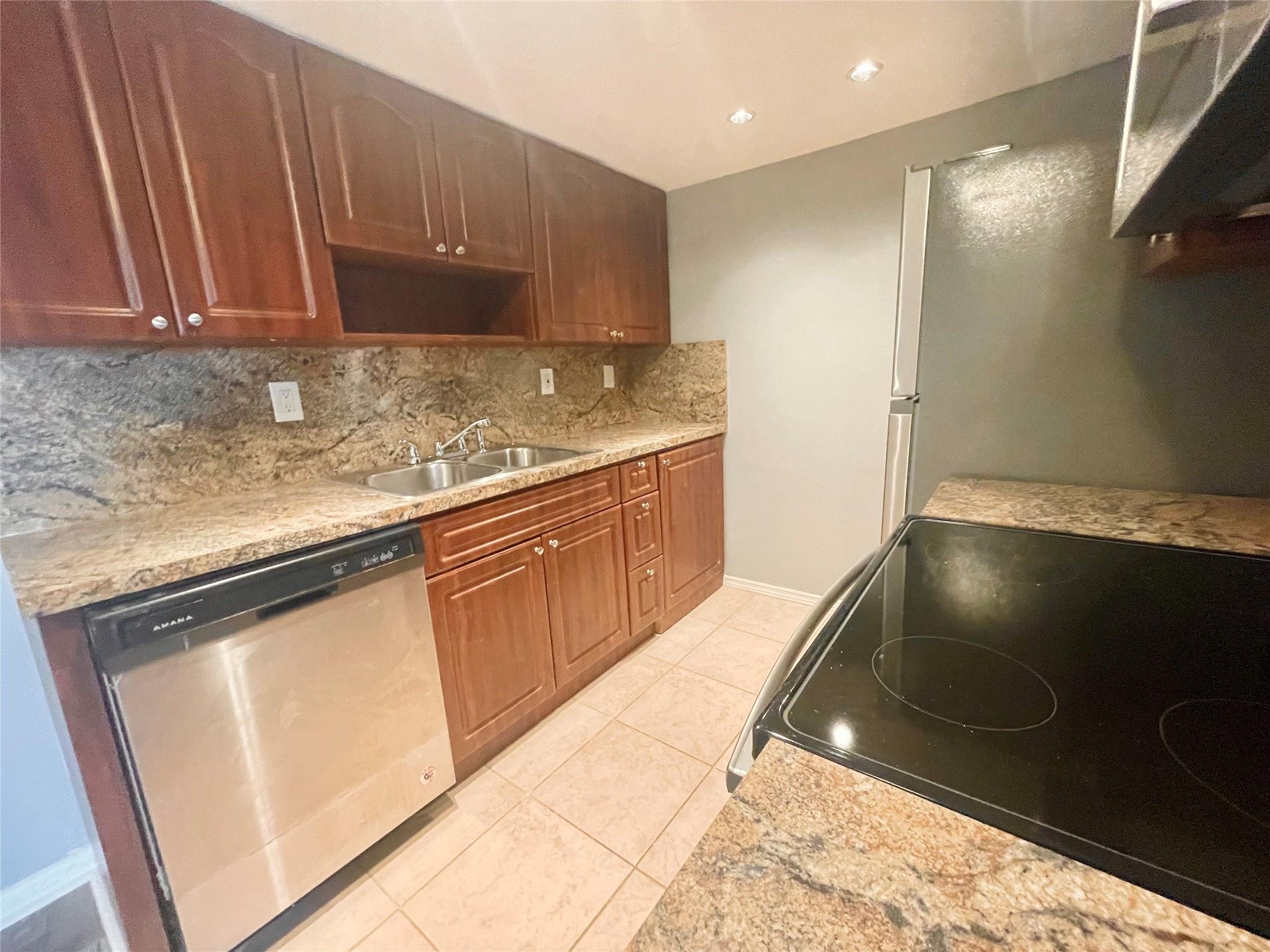 Homes for sale in Deerfield Beach, FL | 4024 Cambridge B #4024, Deerfield Beach, FL 33442 | MLS# F10540920