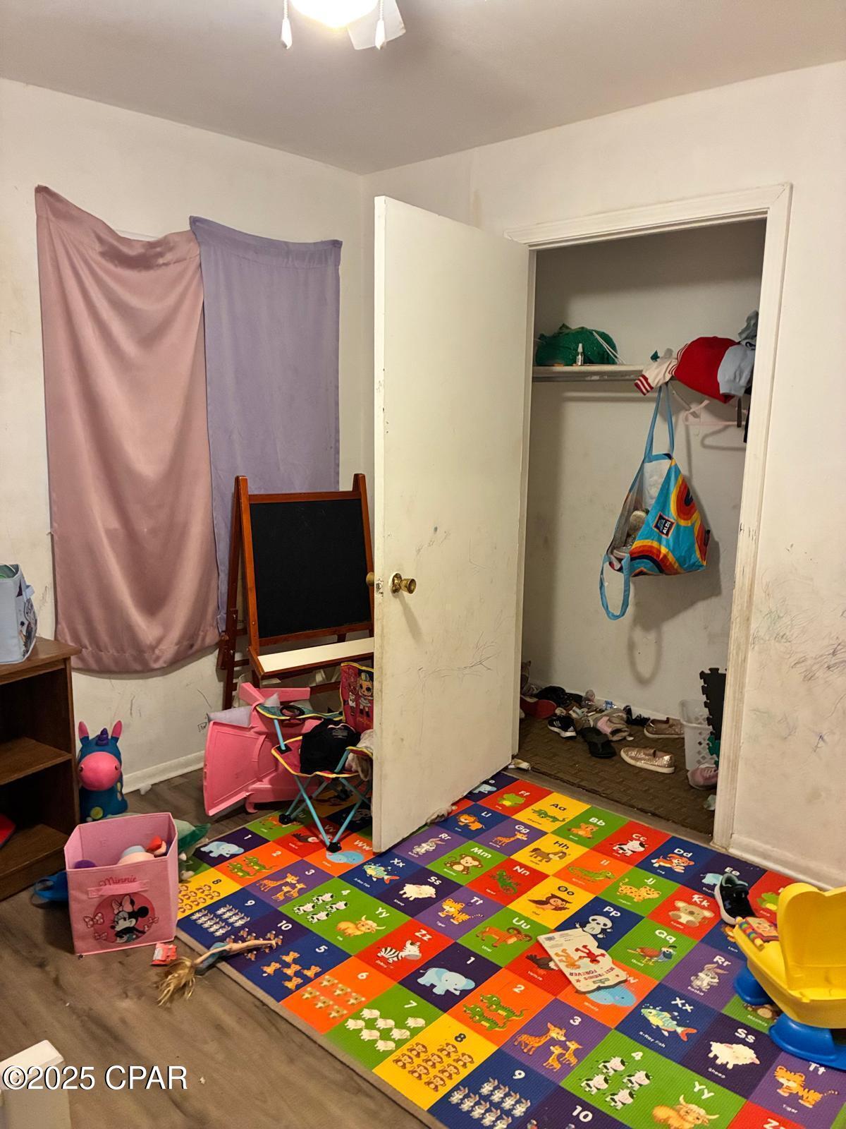 Image 43 For 1228 Church Avenue