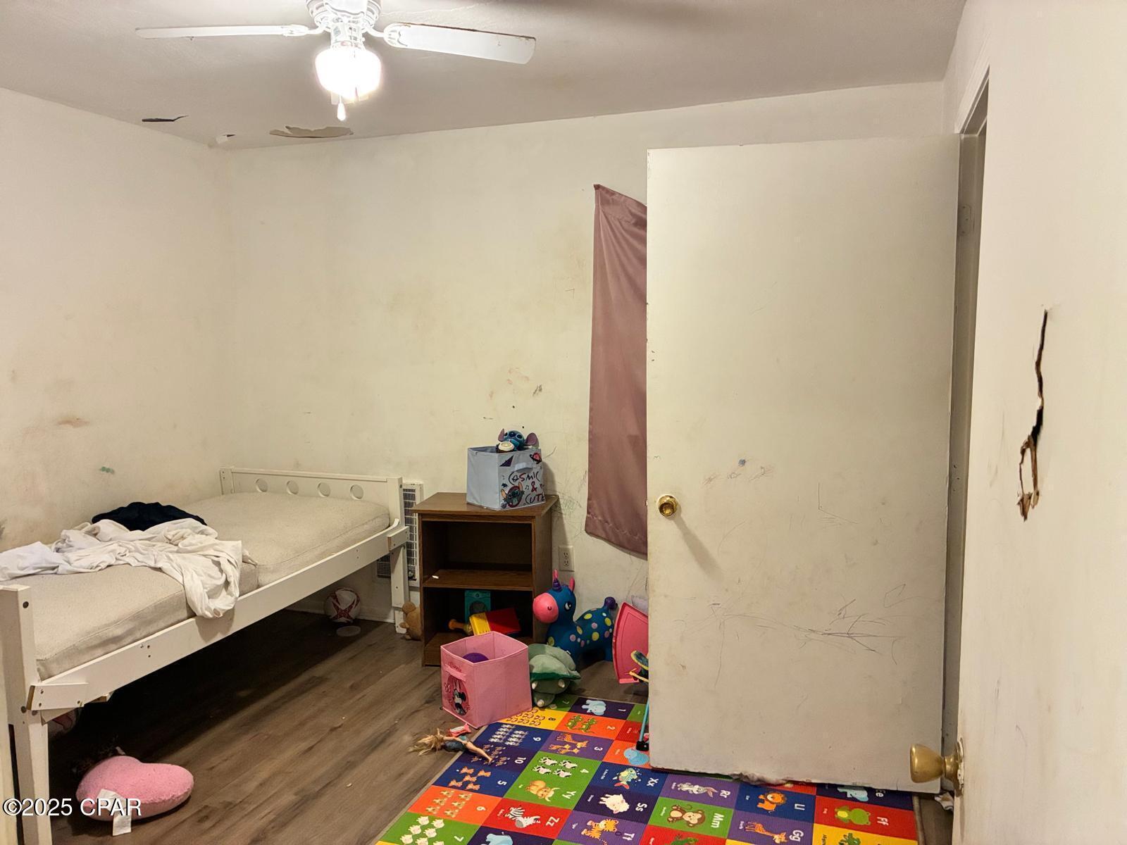 Image 44 For 1228 Church Avenue