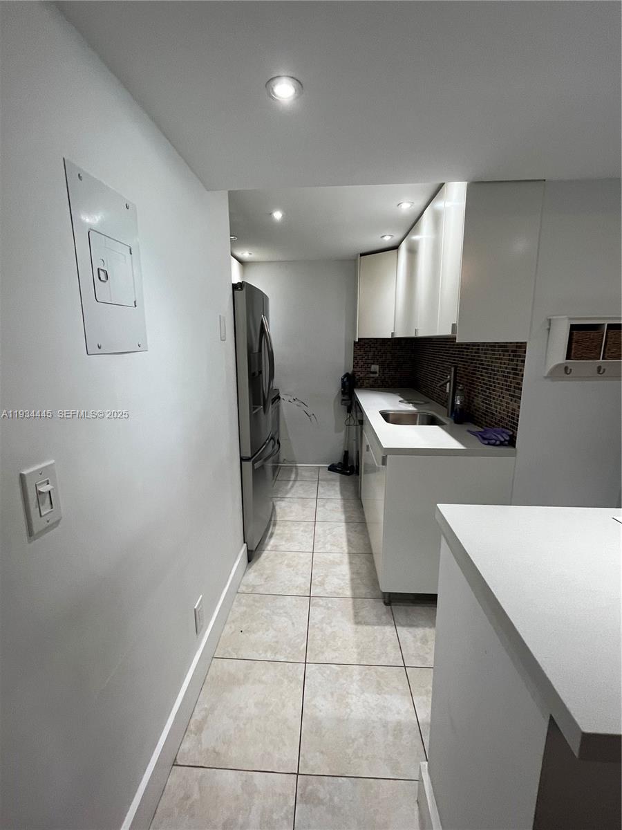 Brickell Harbour Condo