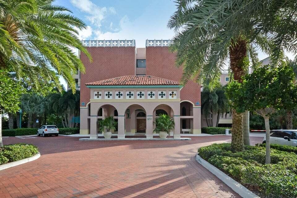 Homes for sale in Boca Raton, FL | 120 Se 5Th Avenue E #127, Boca Raton, FL 33432 | MLS# R11149321