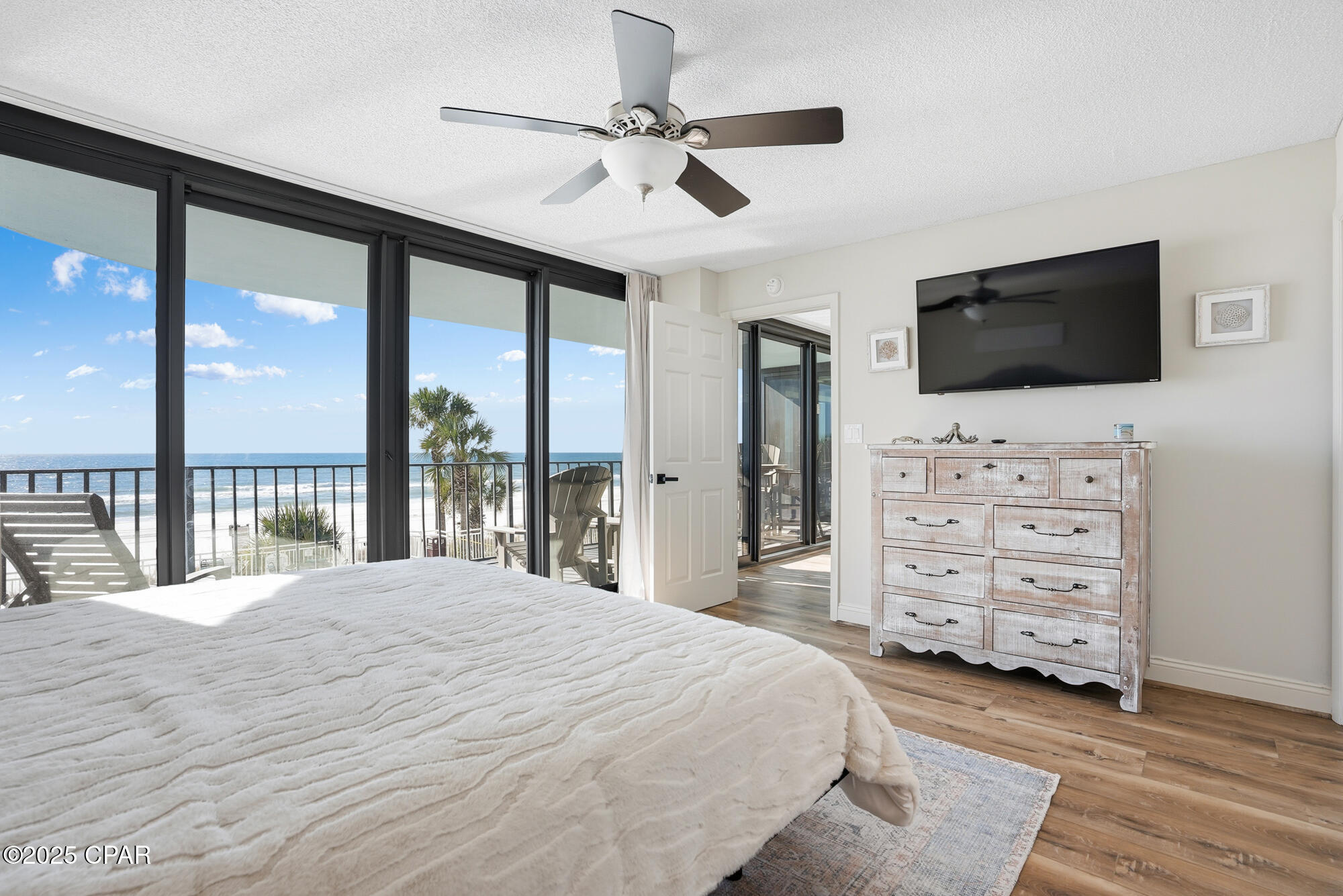 Image 25 For 6201 Thomas Drive 207