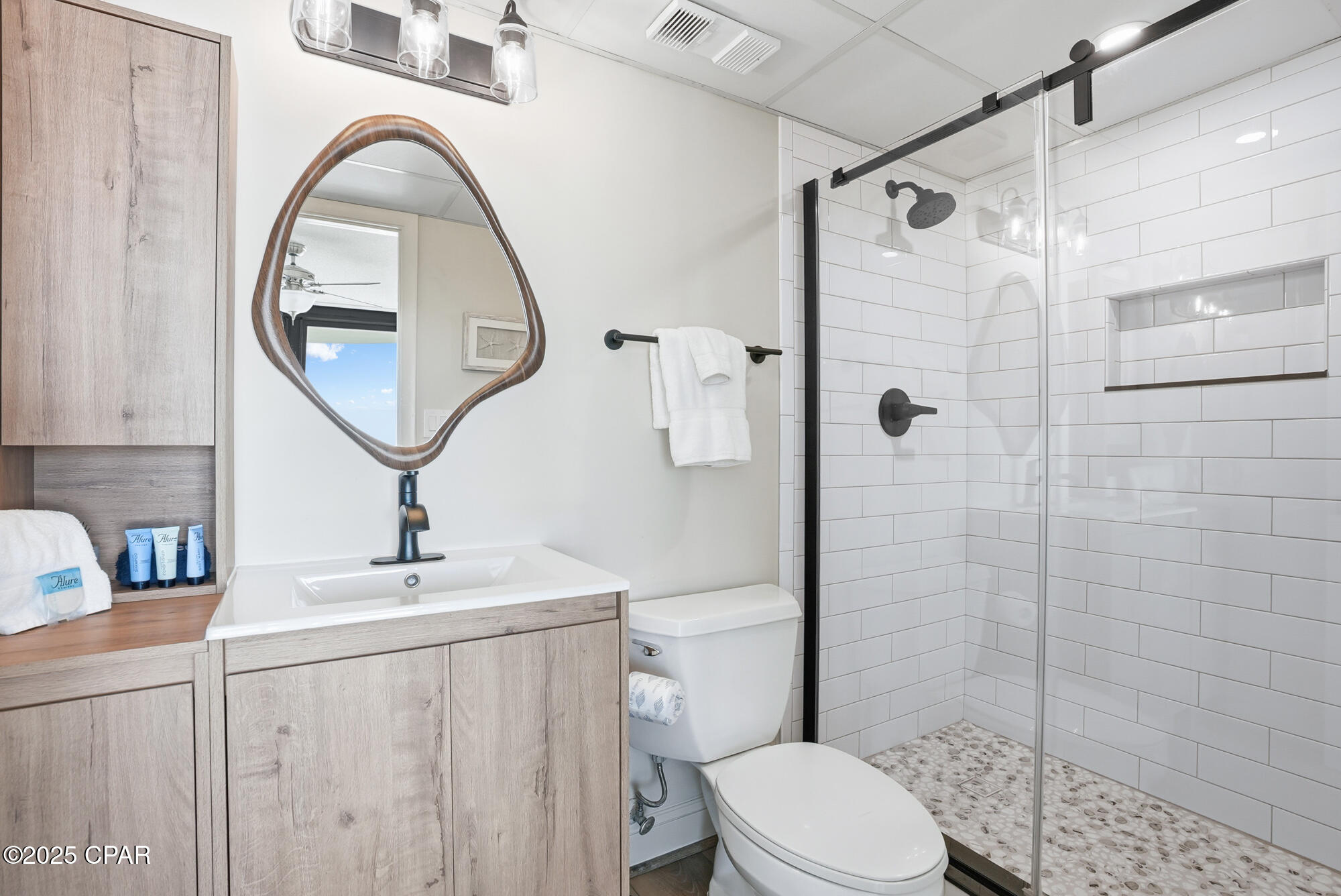 Image 29 For 6201 Thomas Drive 207