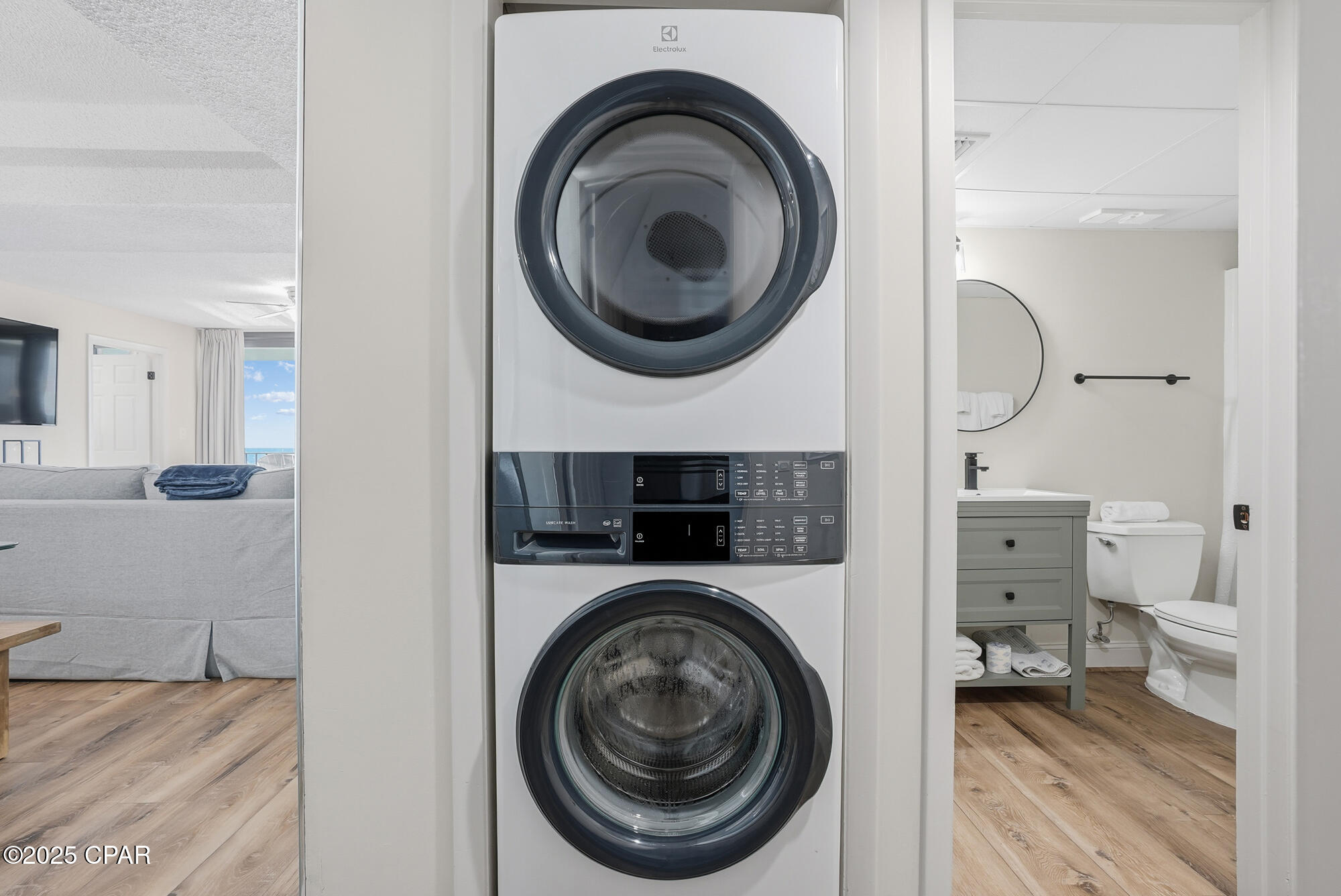 Image 41 For 6201 Thomas Drive 207