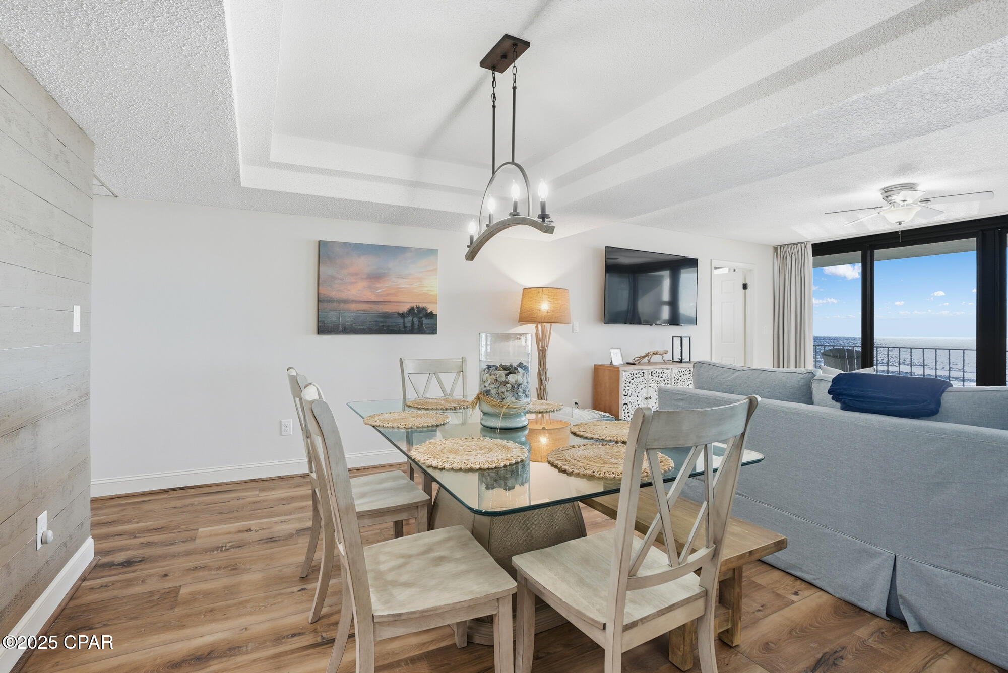 Image 5 For 6201 Thomas Drive 207