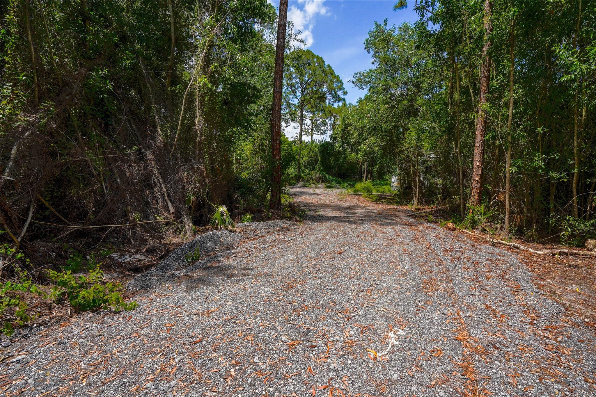 Homes for sale in Loxahatchee, FL | 17987 32nd Lane N, Loxahatchee, FL 33470 | MLS# F10542210