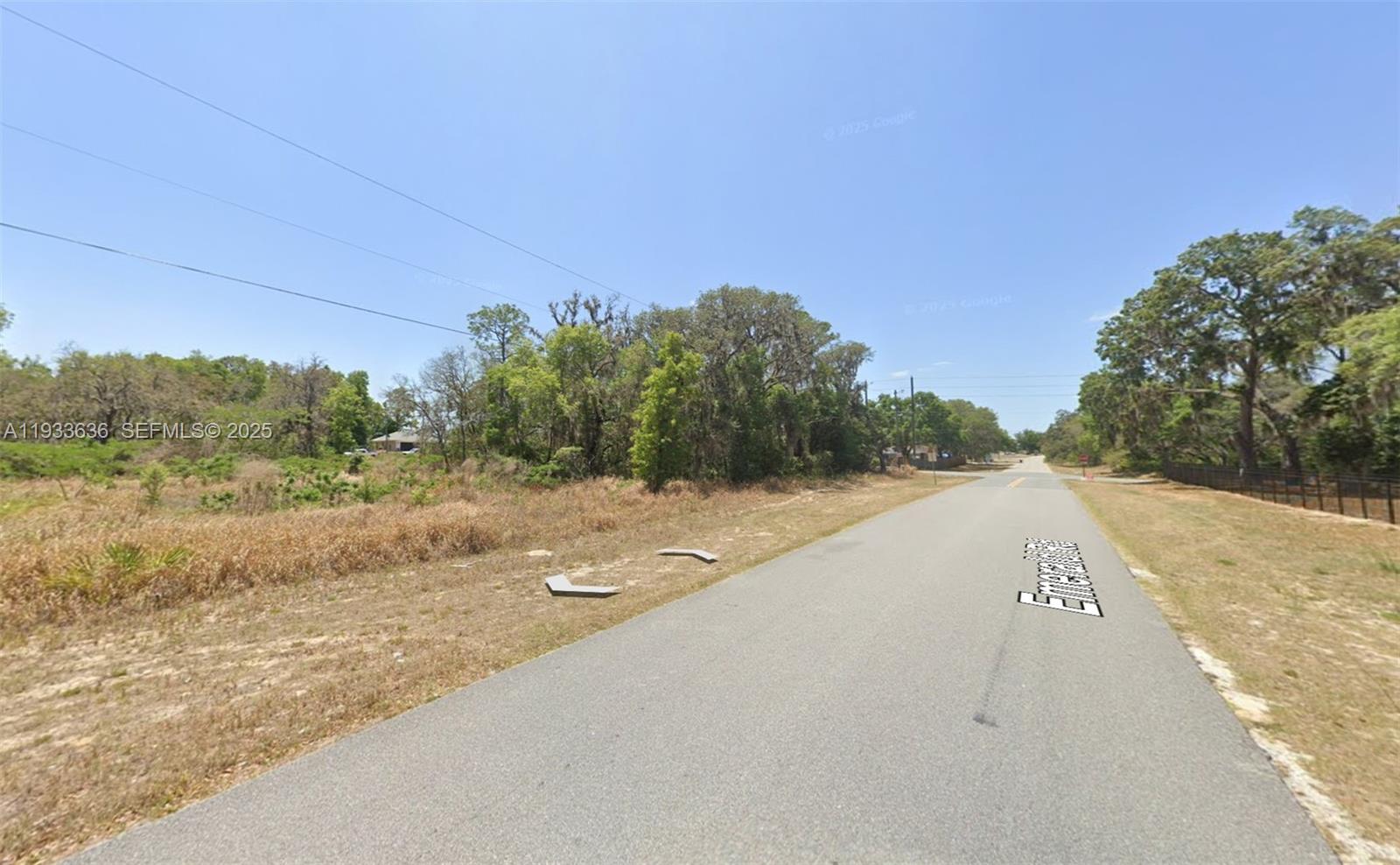 Homes for sale in Ocala, FL | 304 Nw Emerald Rd, Ocala, FL 34472 | MLS# A11933636