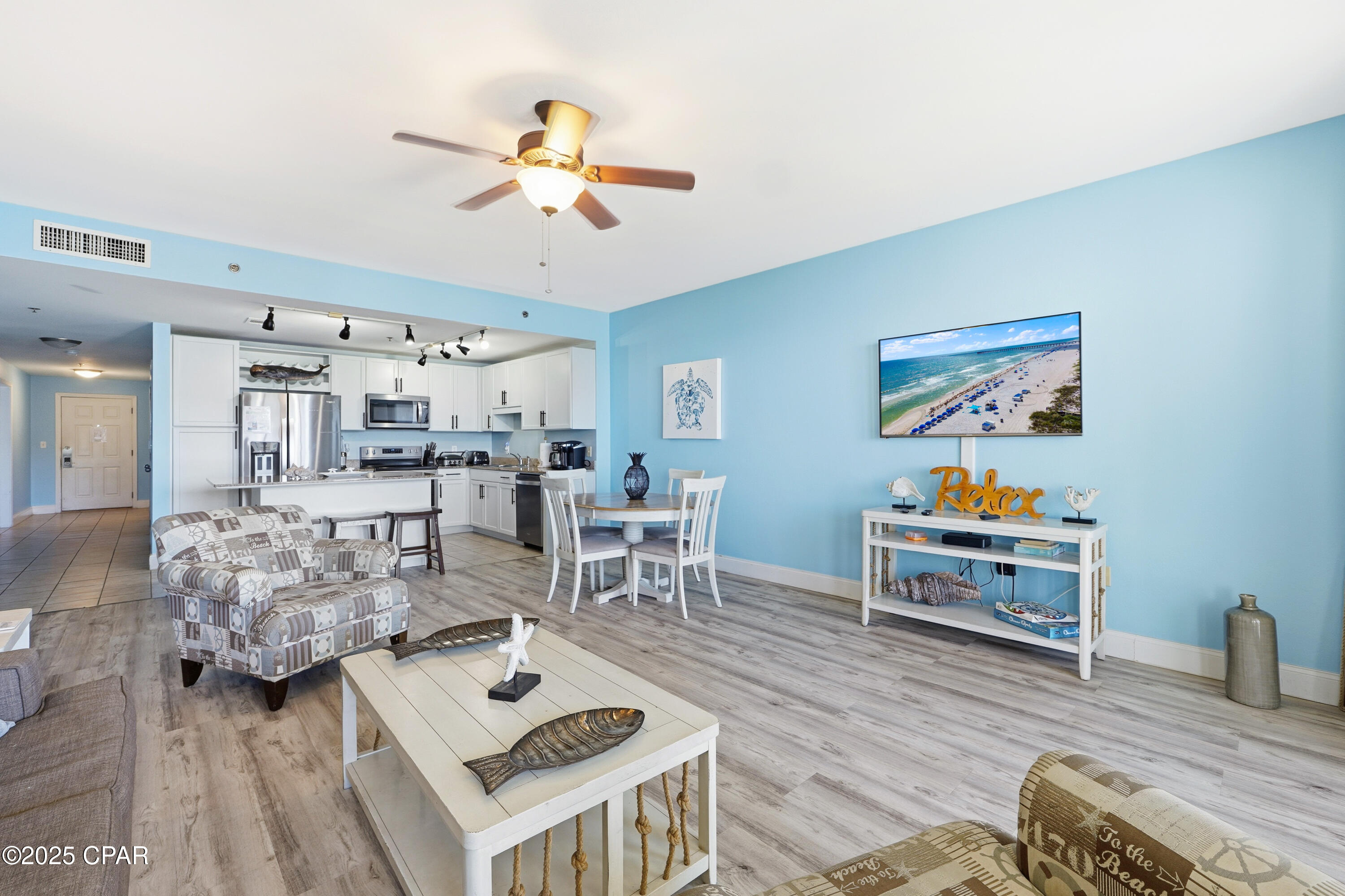 Image 13 For 9860 Thomas Drive 720