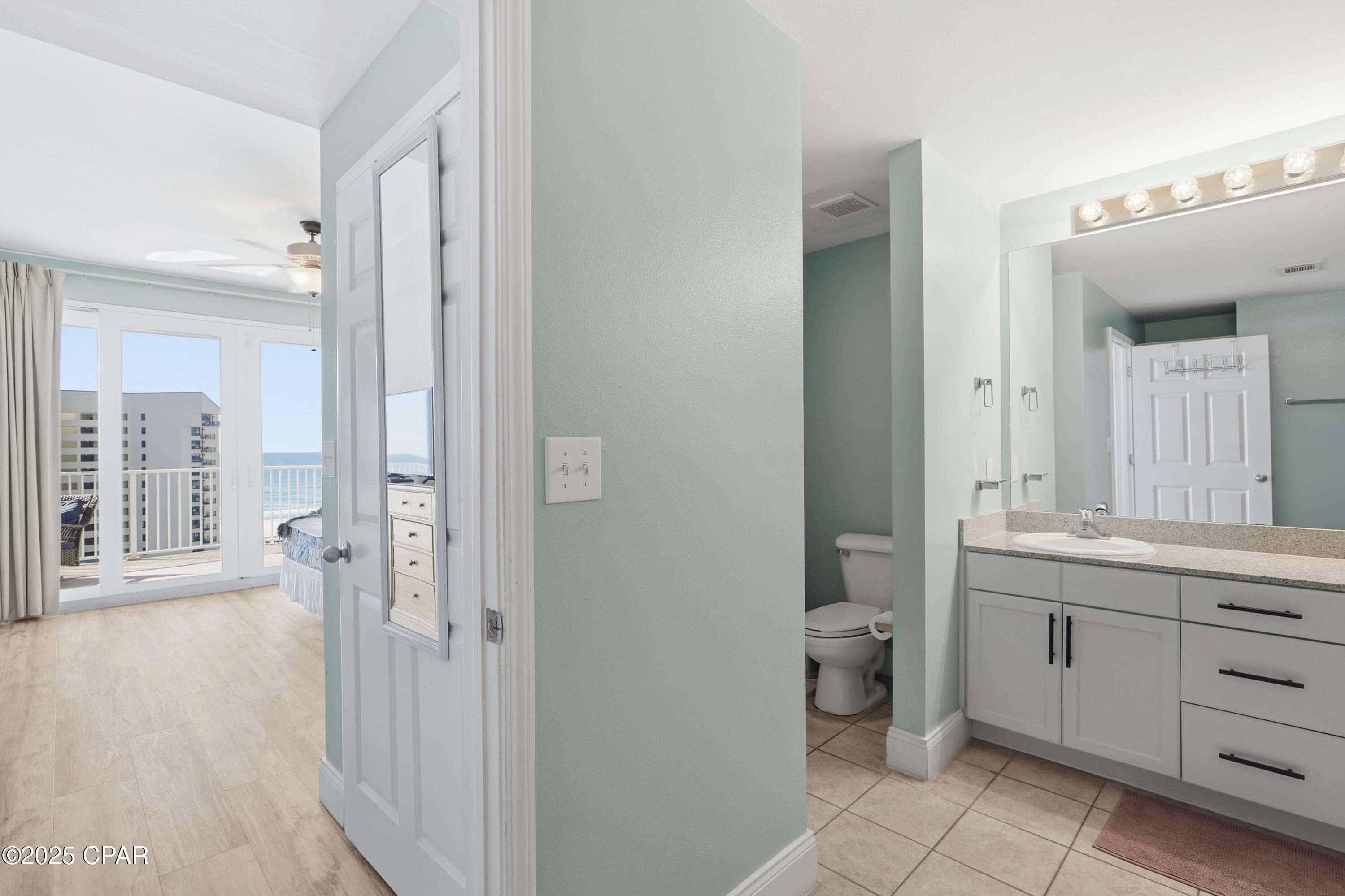 Image 21 For 9860 Thomas Drive 720