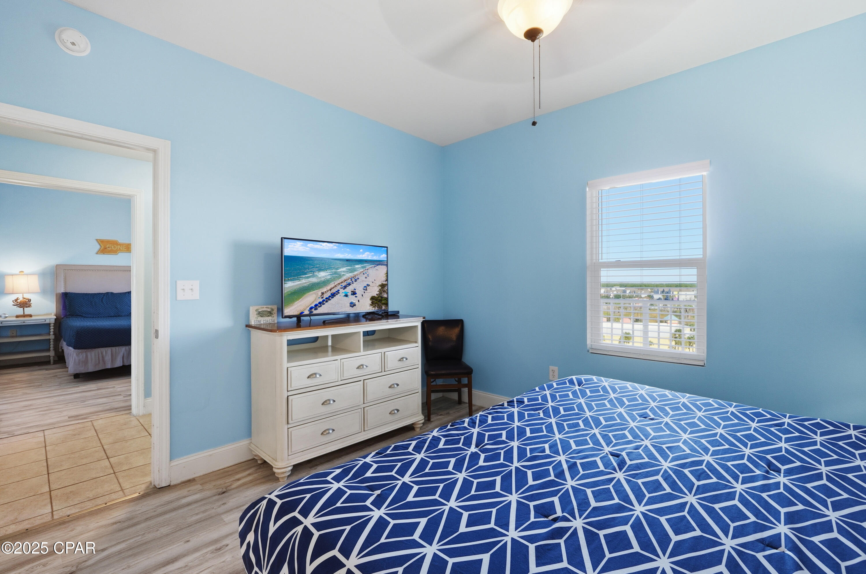 Image 23 For 9860 Thomas Drive 720