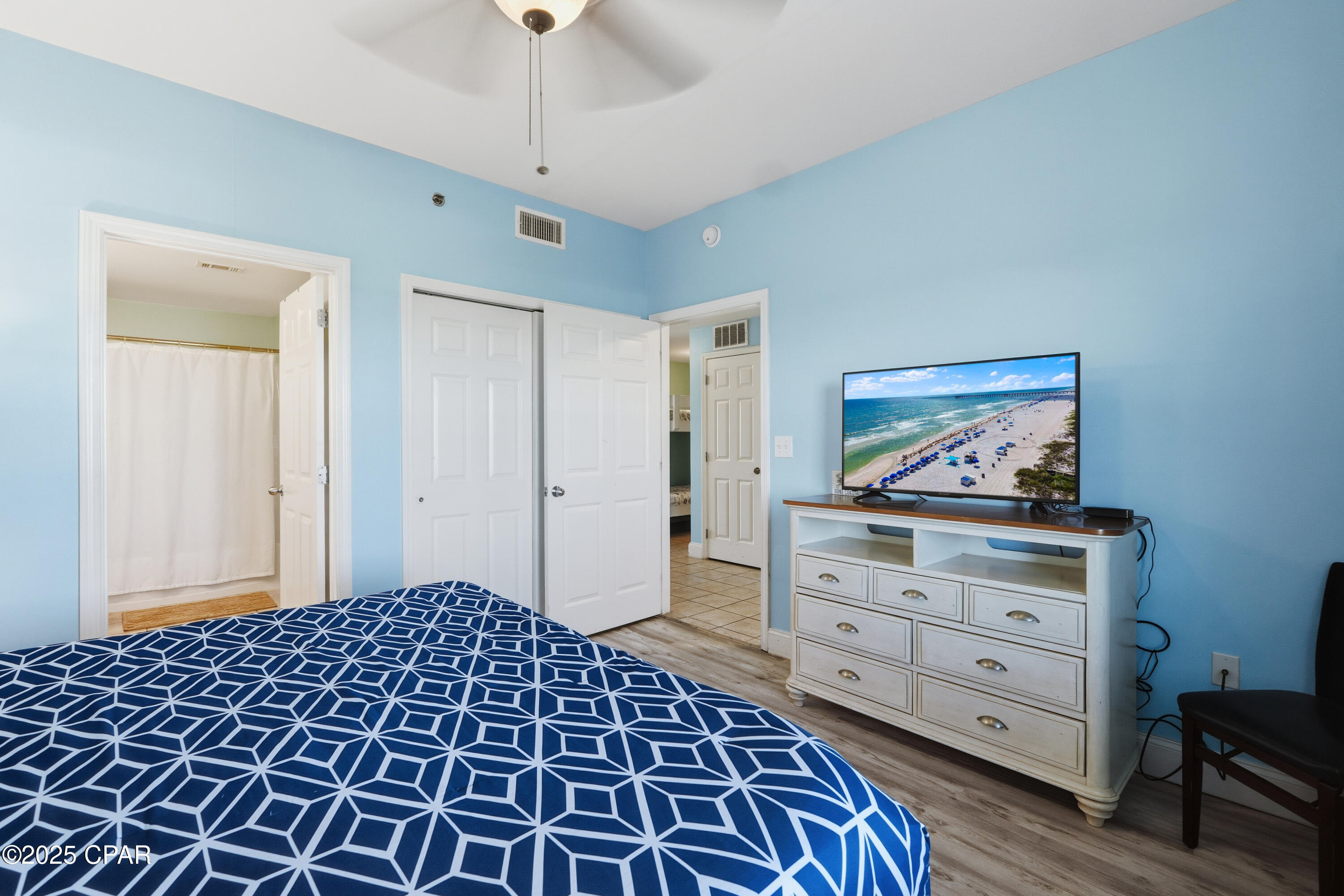 Image 24 For 9860 Thomas Drive 720
