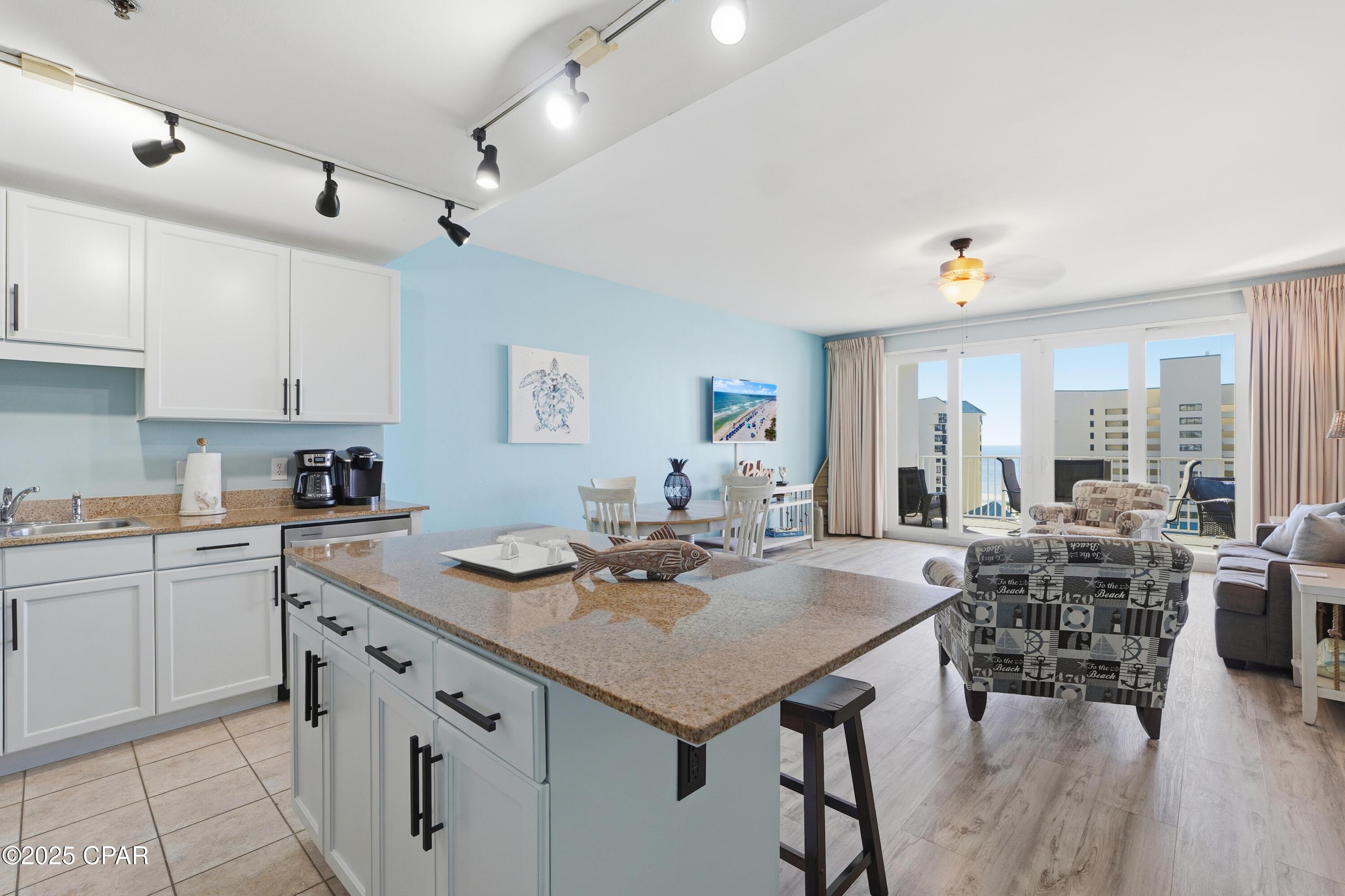 Image 8 For 9860 Thomas Drive 720